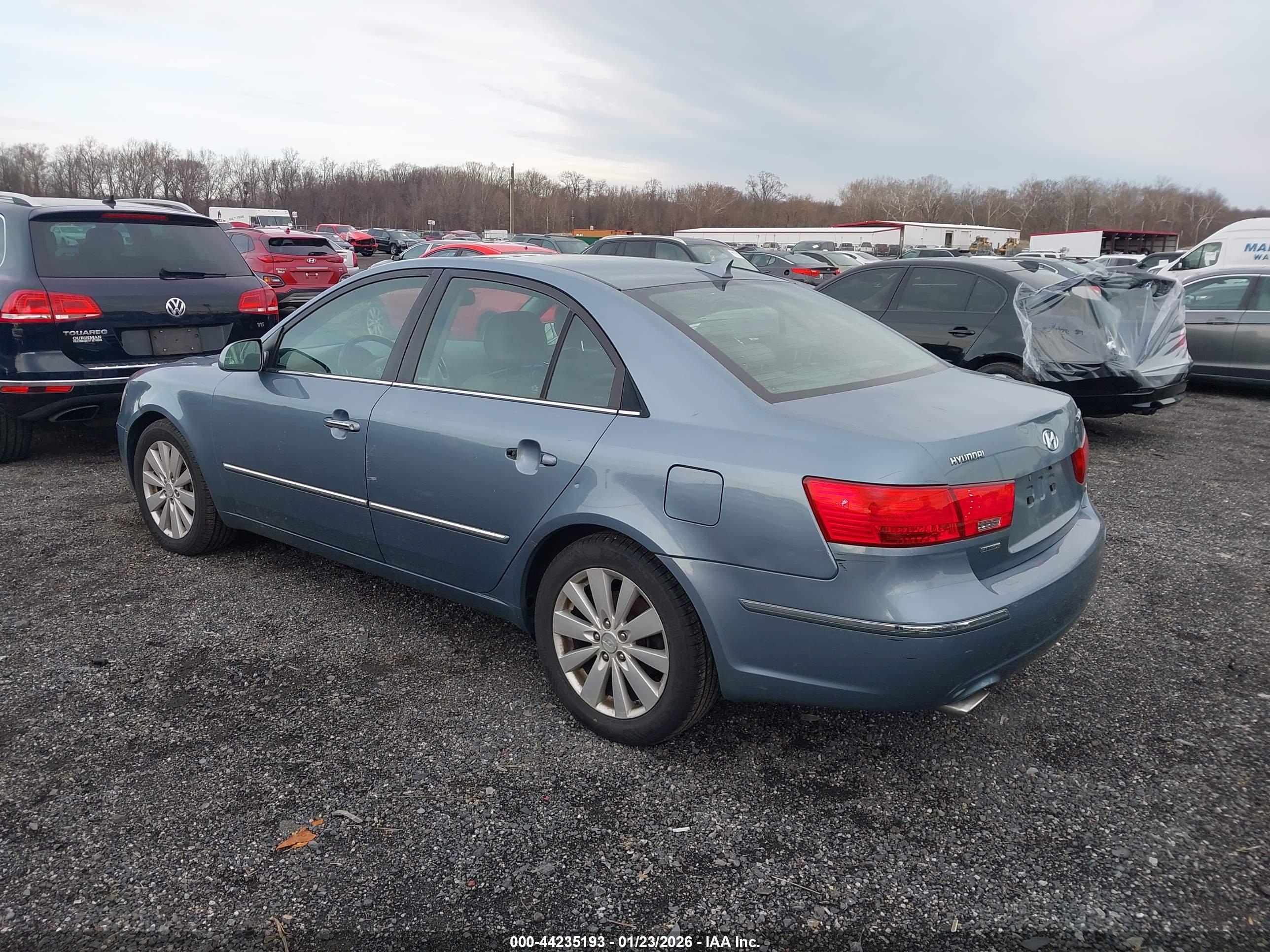 HYUNDAI SONATA image 3