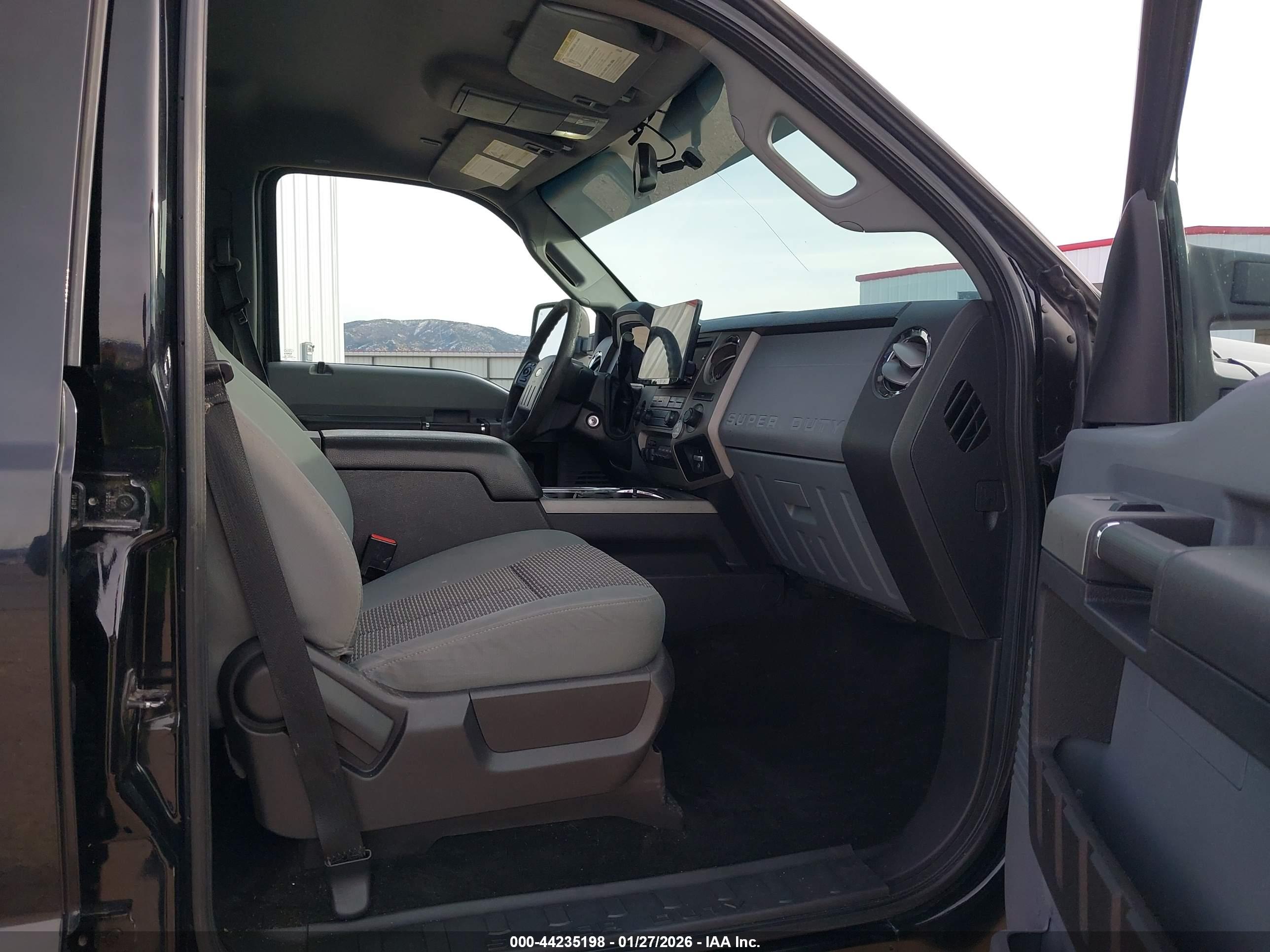 FORD F-350 image 7