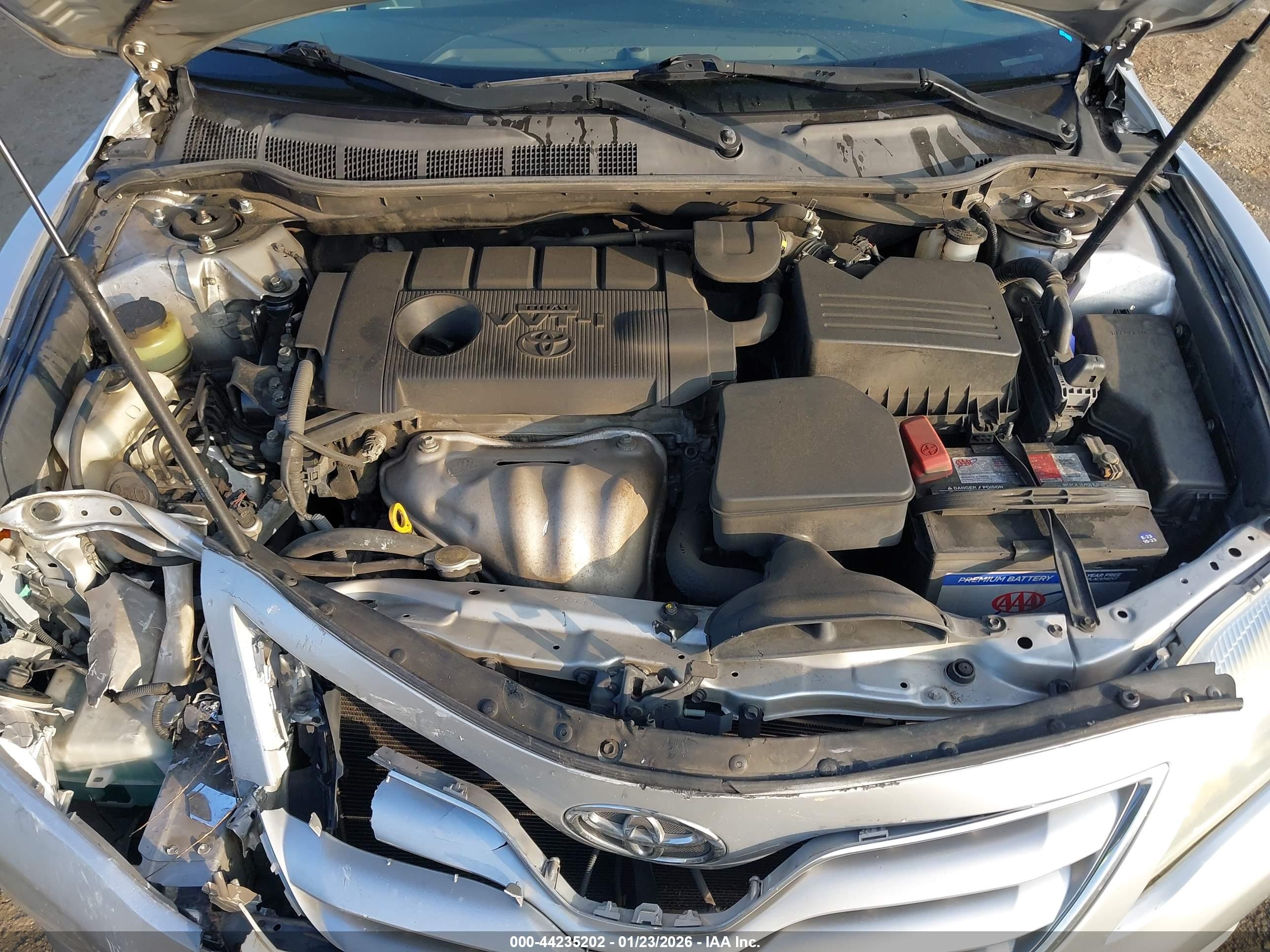 TOYOTA CAMRY image 10