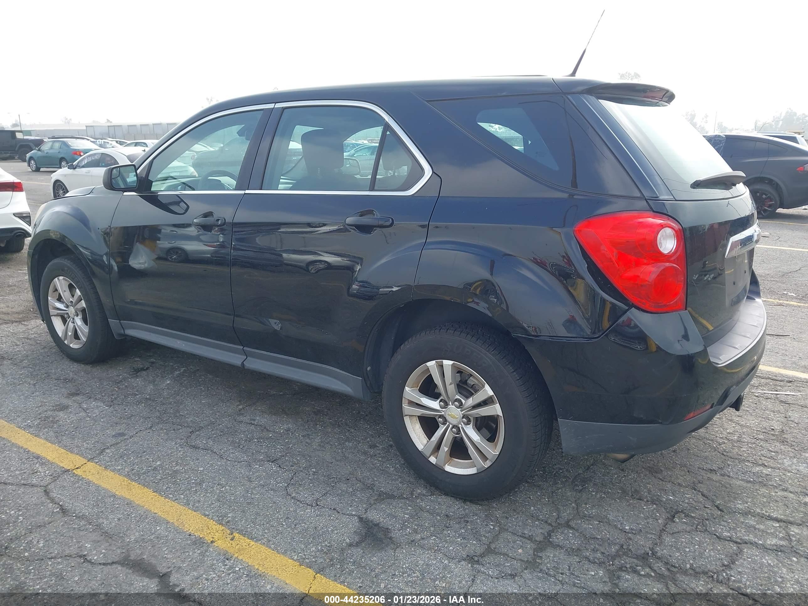 CHEVROLET EQUINOX image 3