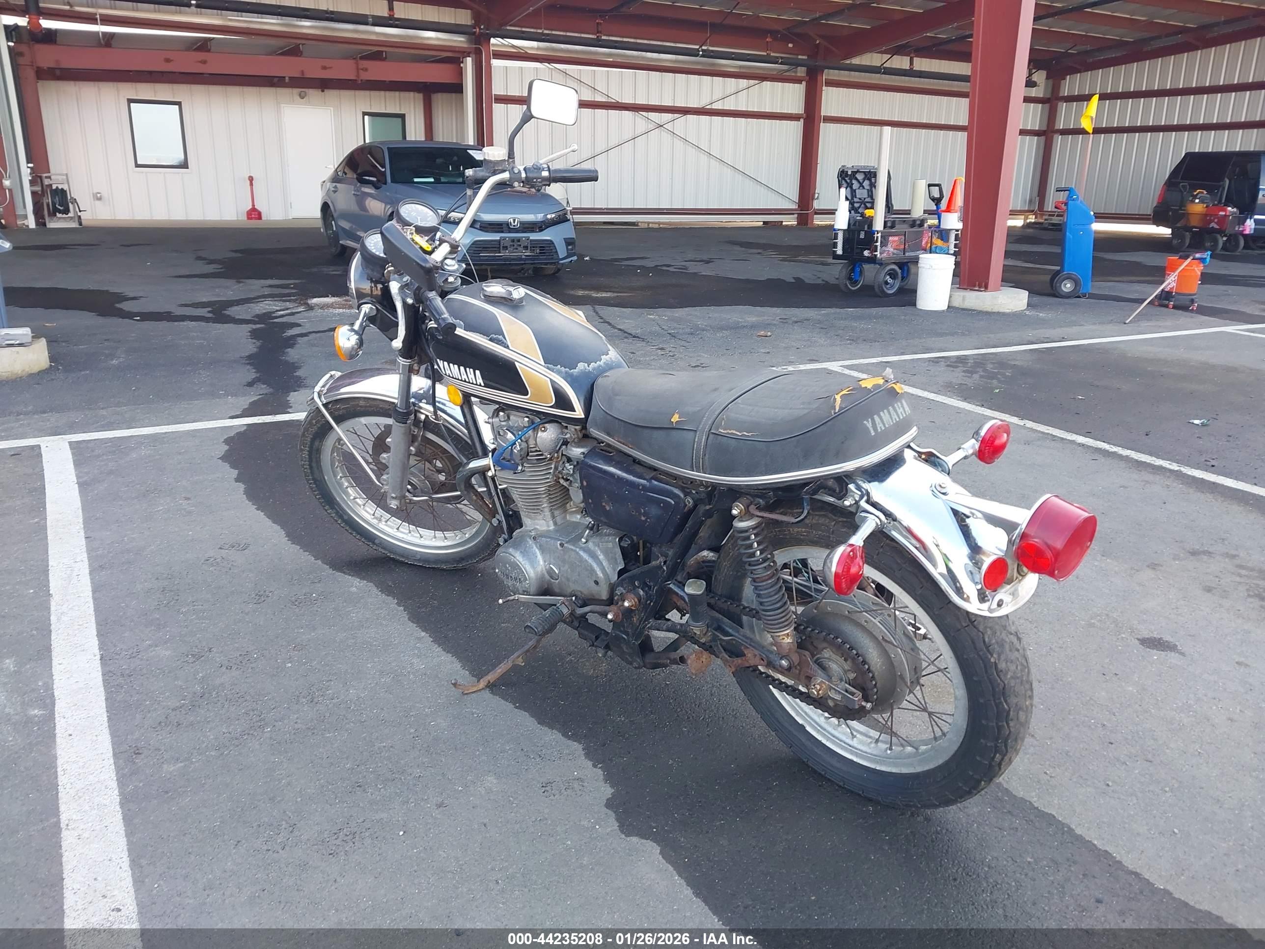 YAMAHA XS650 image 4