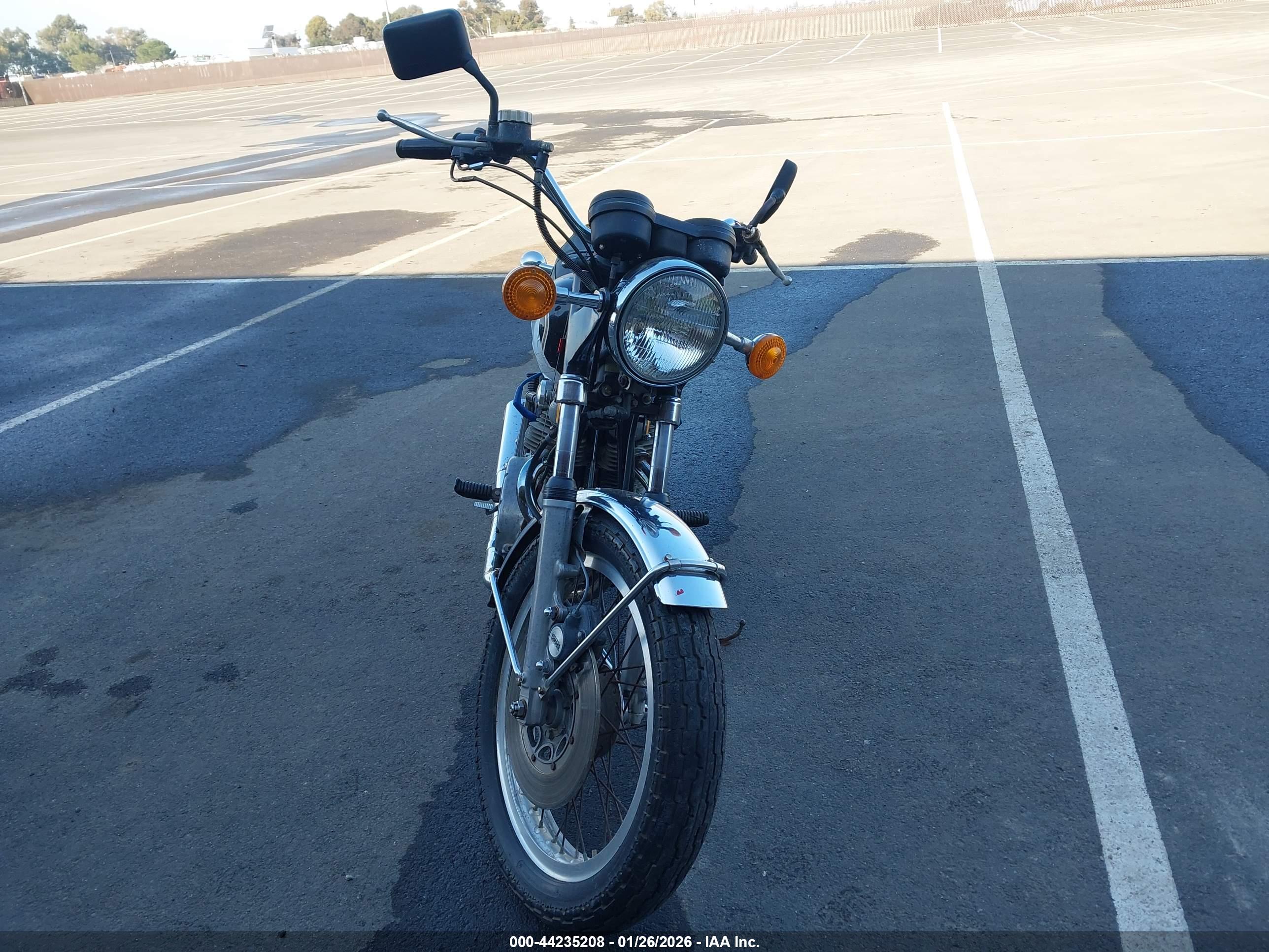 YAMAHA XS650 image 5