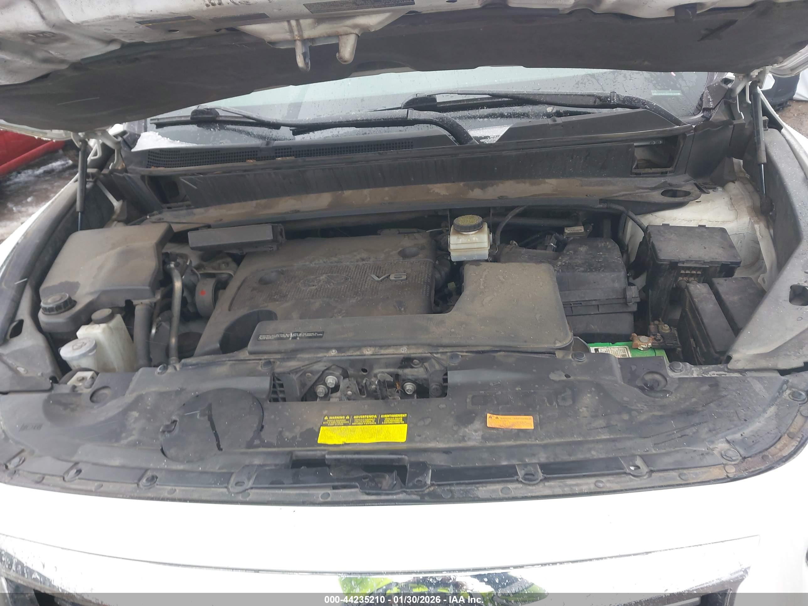 INFINITI JX35 image 10