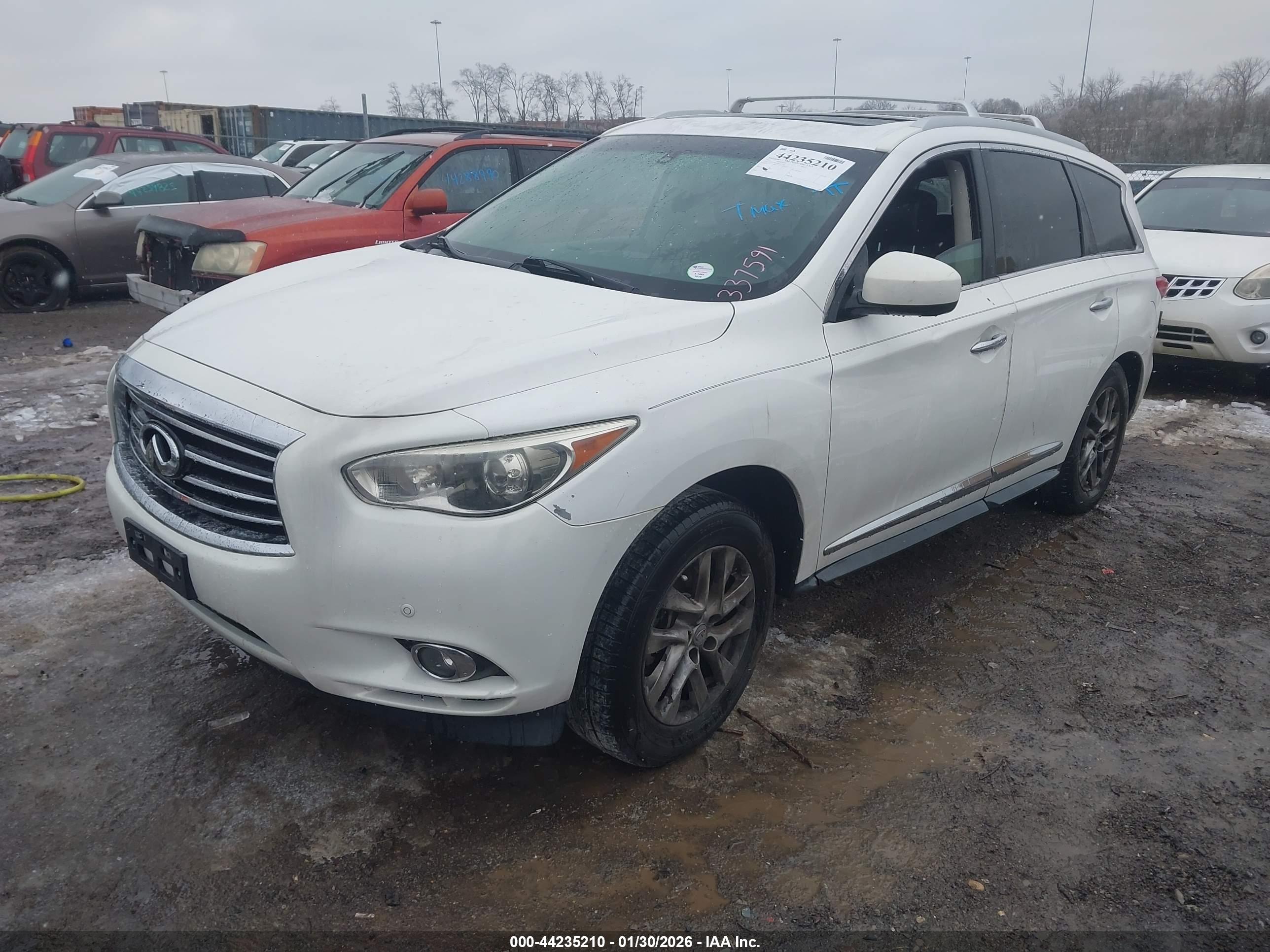 INFINITI JX35 image 2