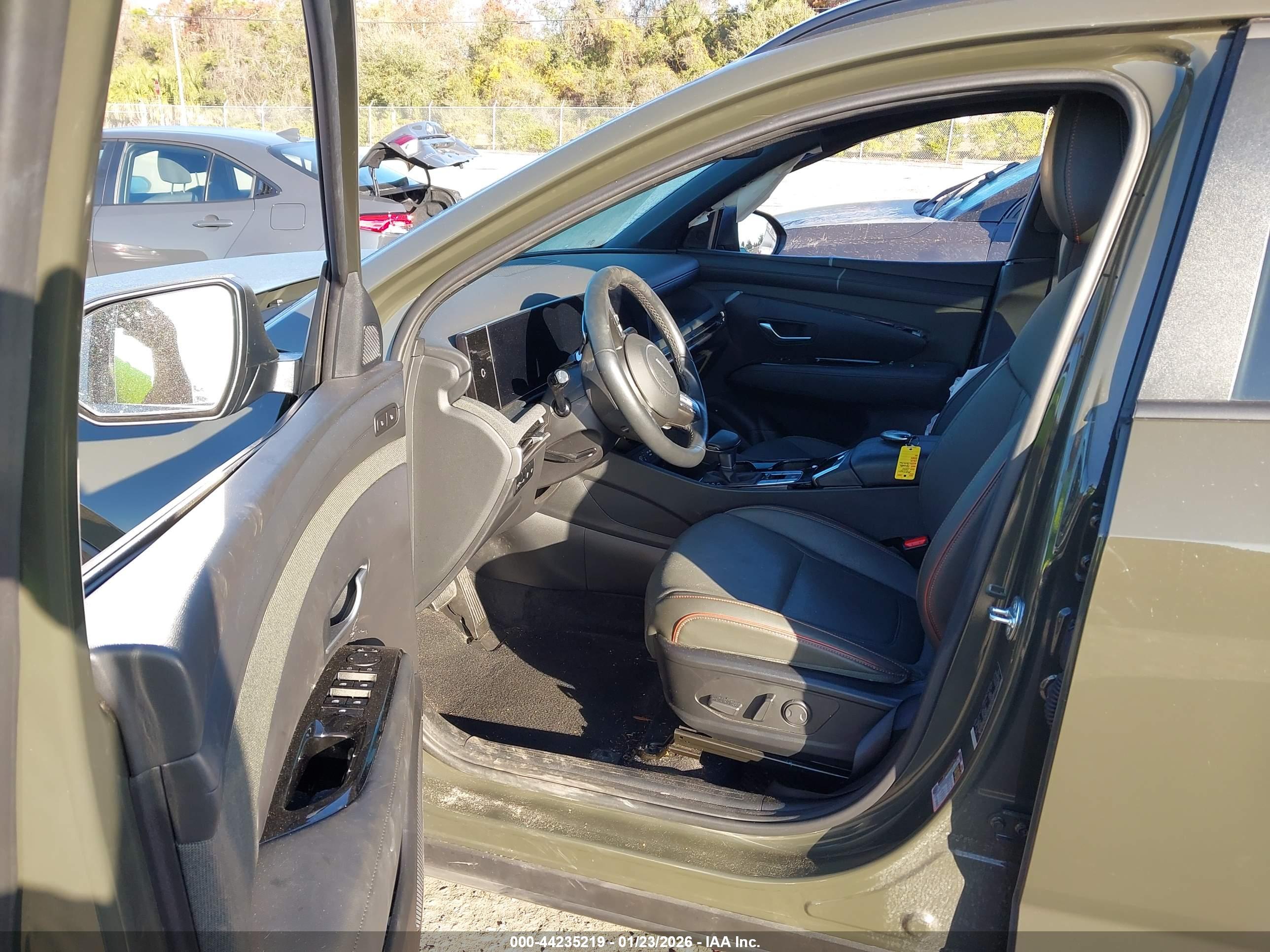HYUNDAI SANTA image 5