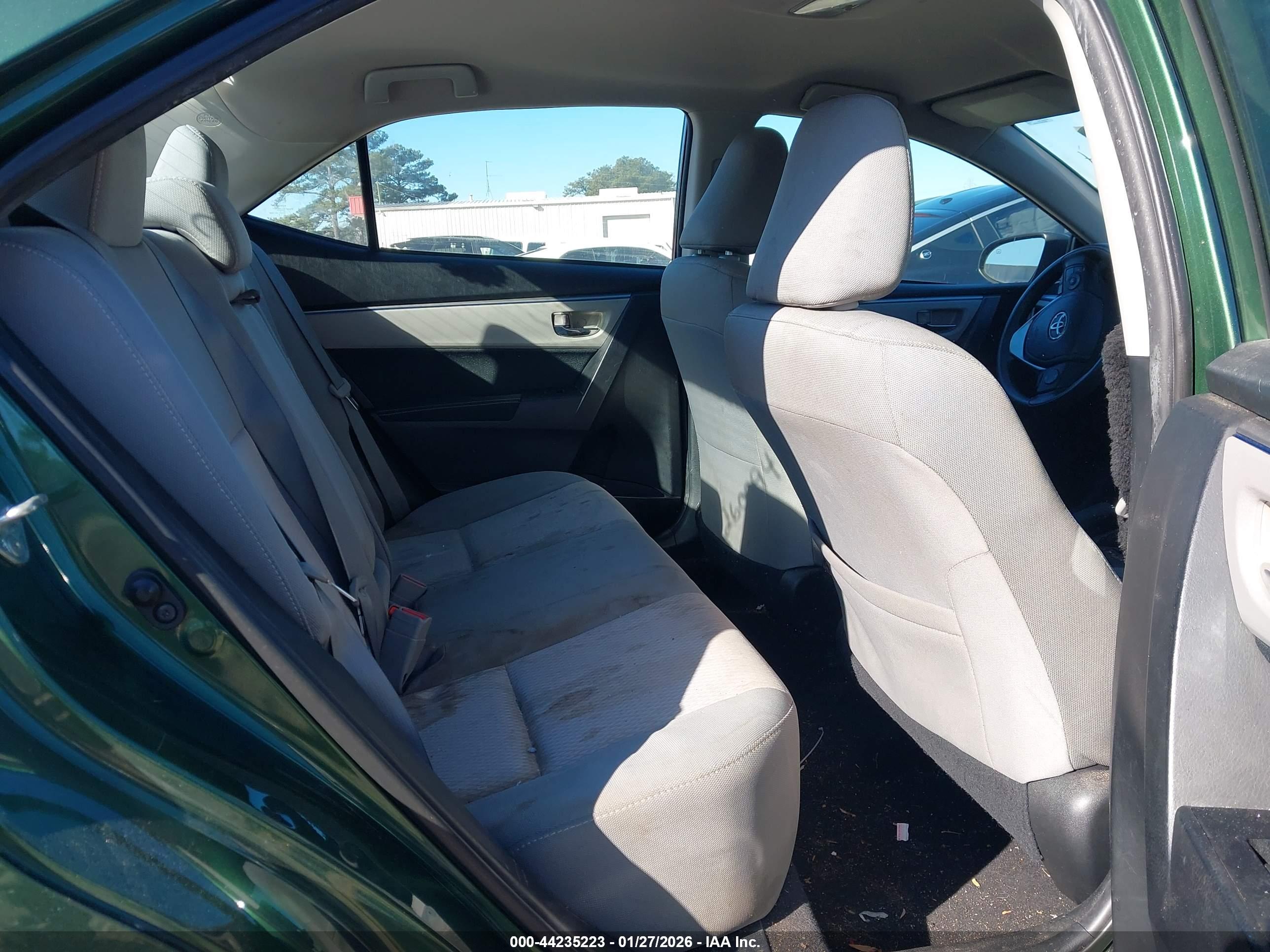 TOYOTA COROLLA image 8