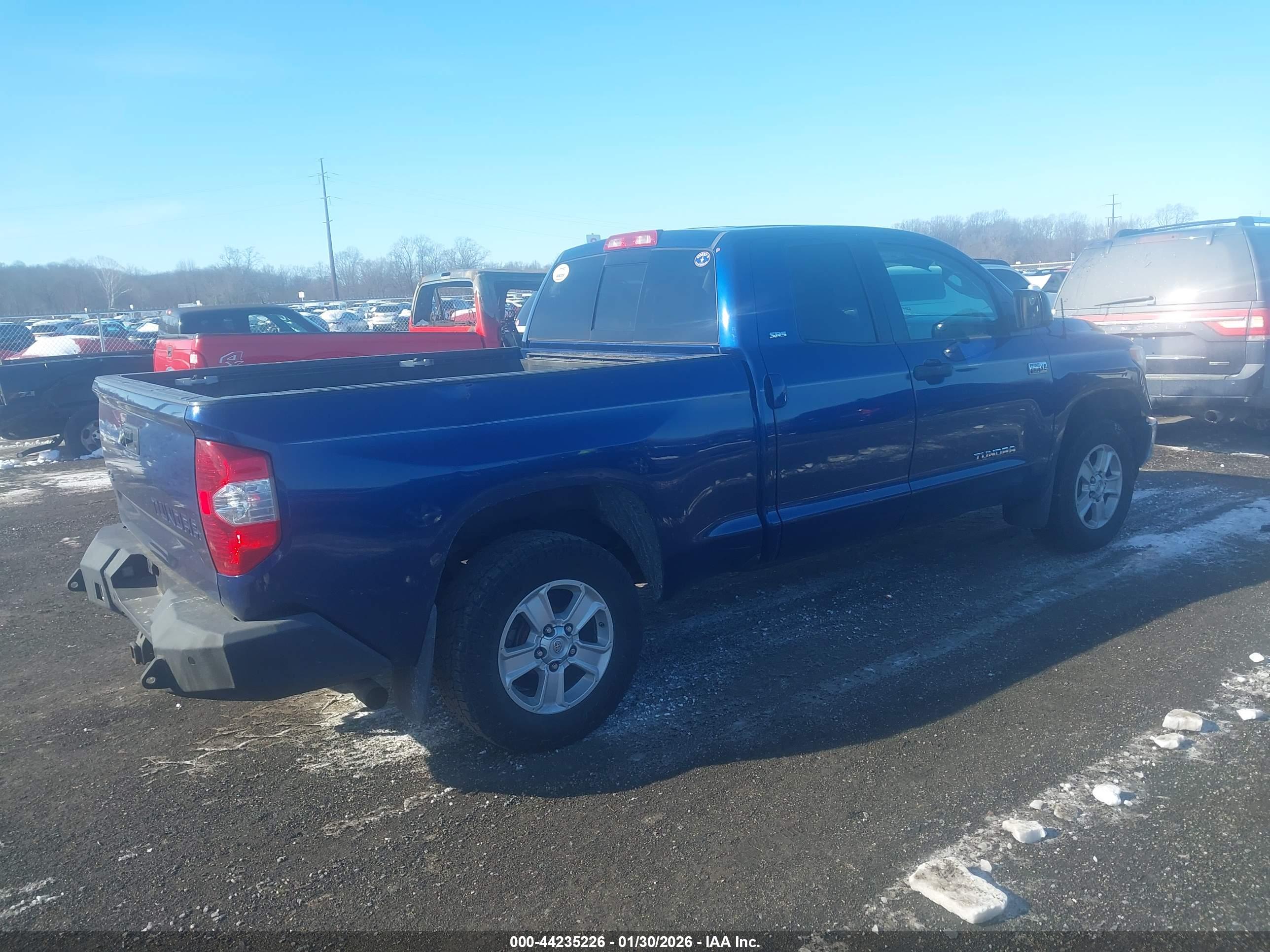TOYOTA TUNDRA image 4