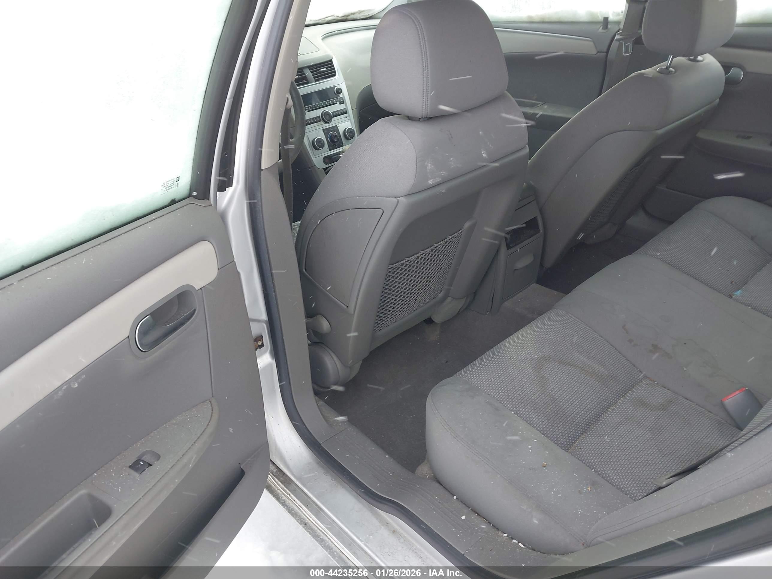 CHEVROLET MALIBU image 8