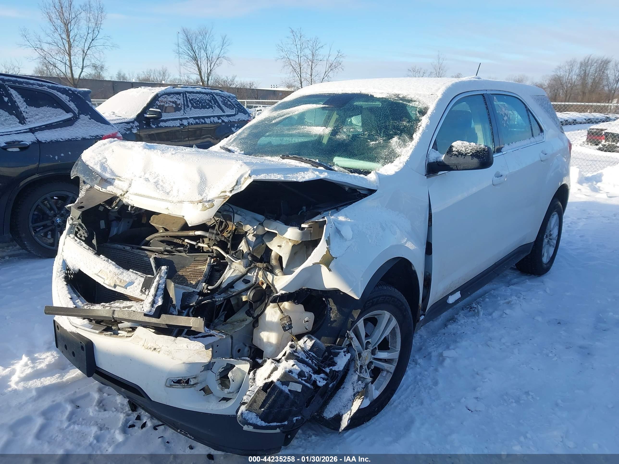 CHEVROLET EQUINOX image 2