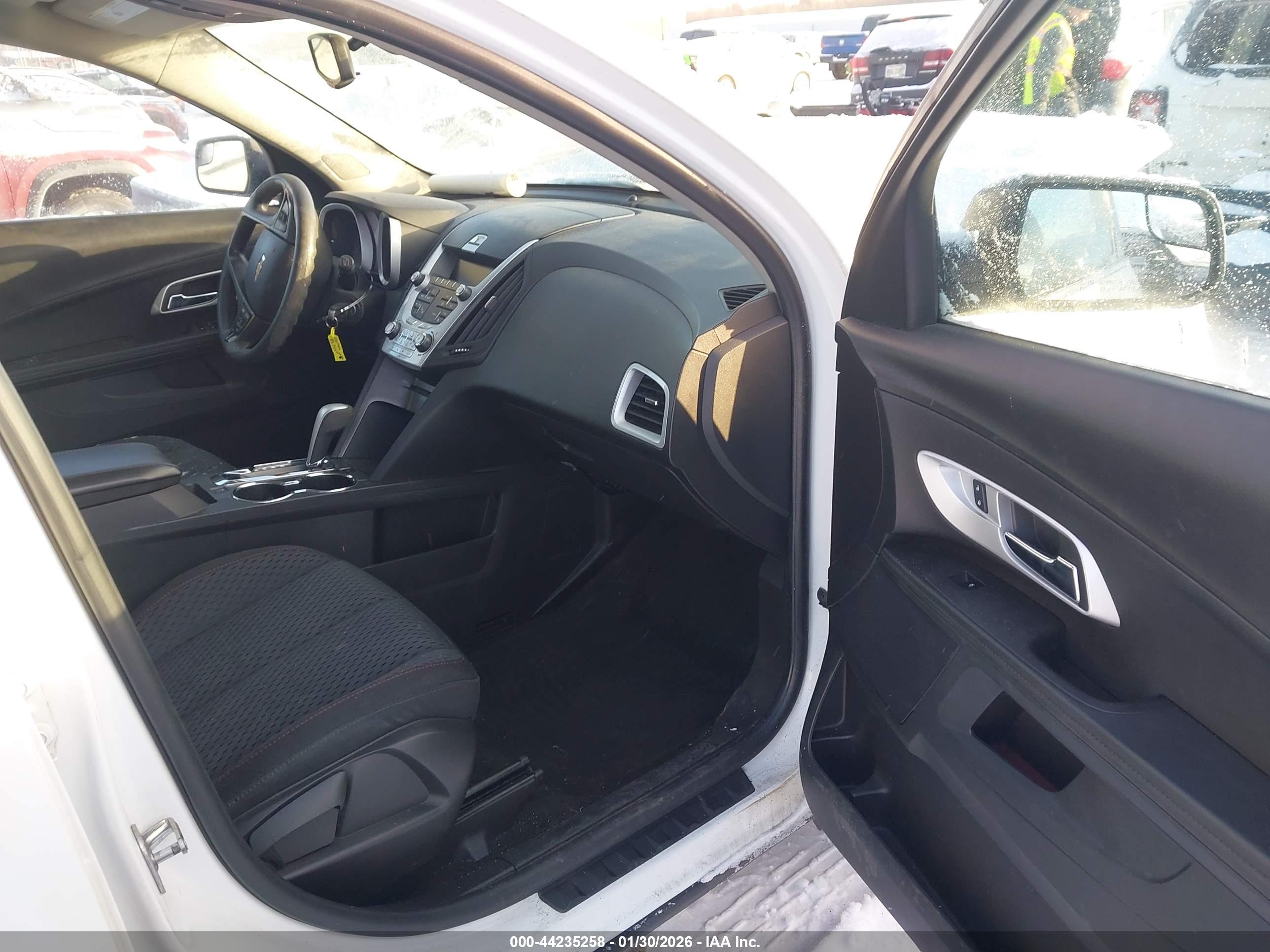 CHEVROLET EQUINOX image 5