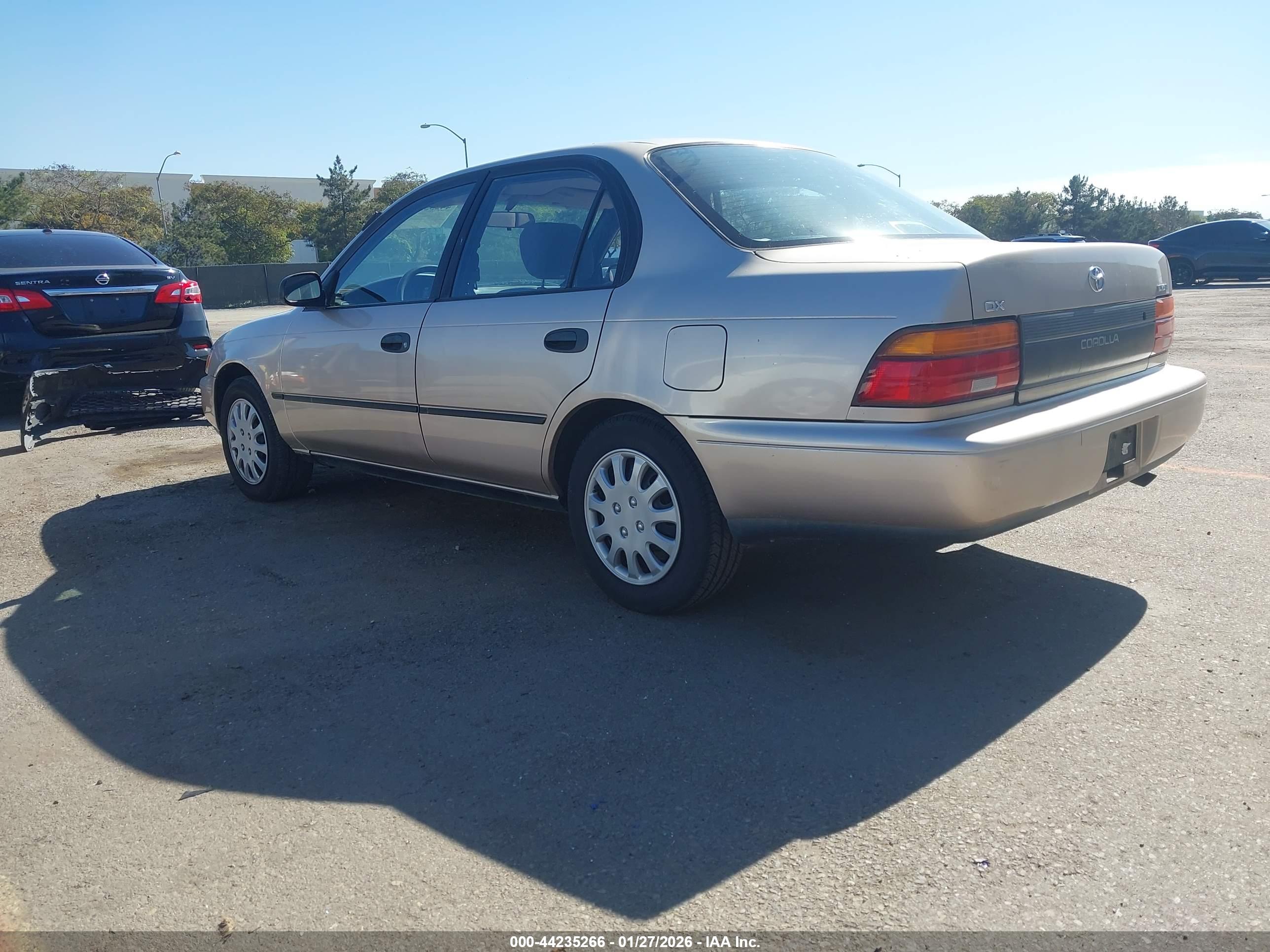 TOYOTA COROLLA image 3