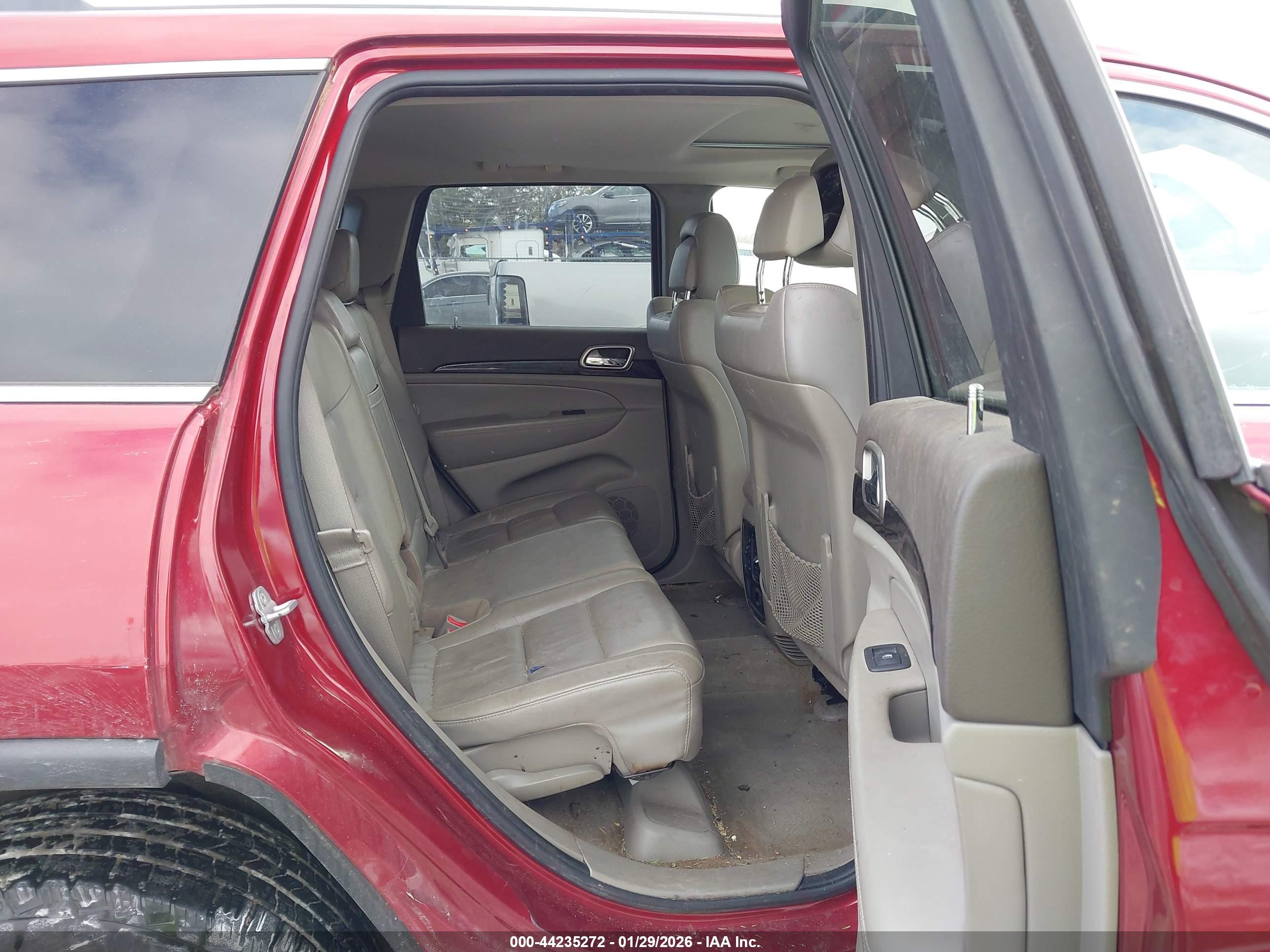JEEP GRAND image 8