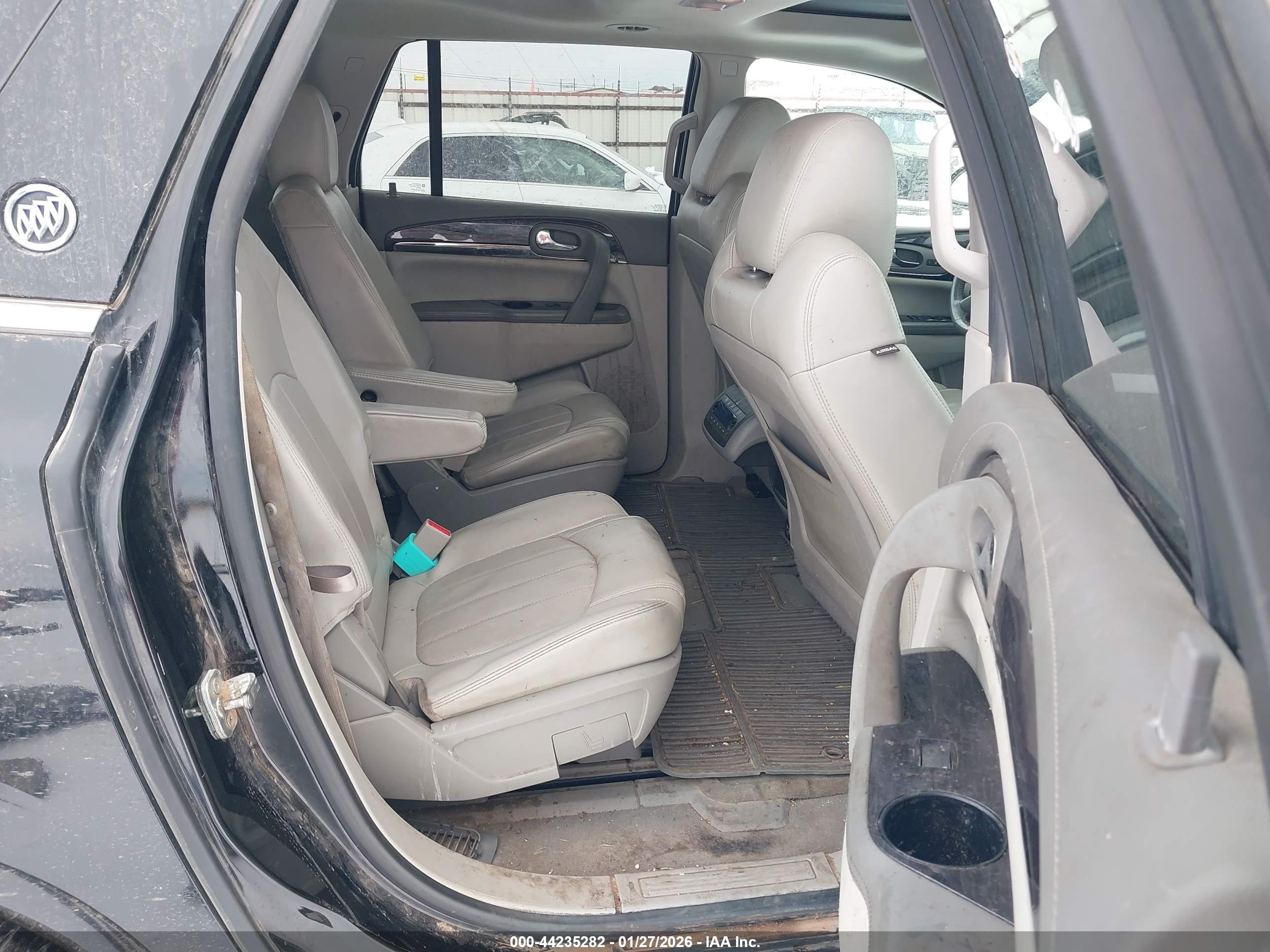 BUICK ENCLAVE image 8