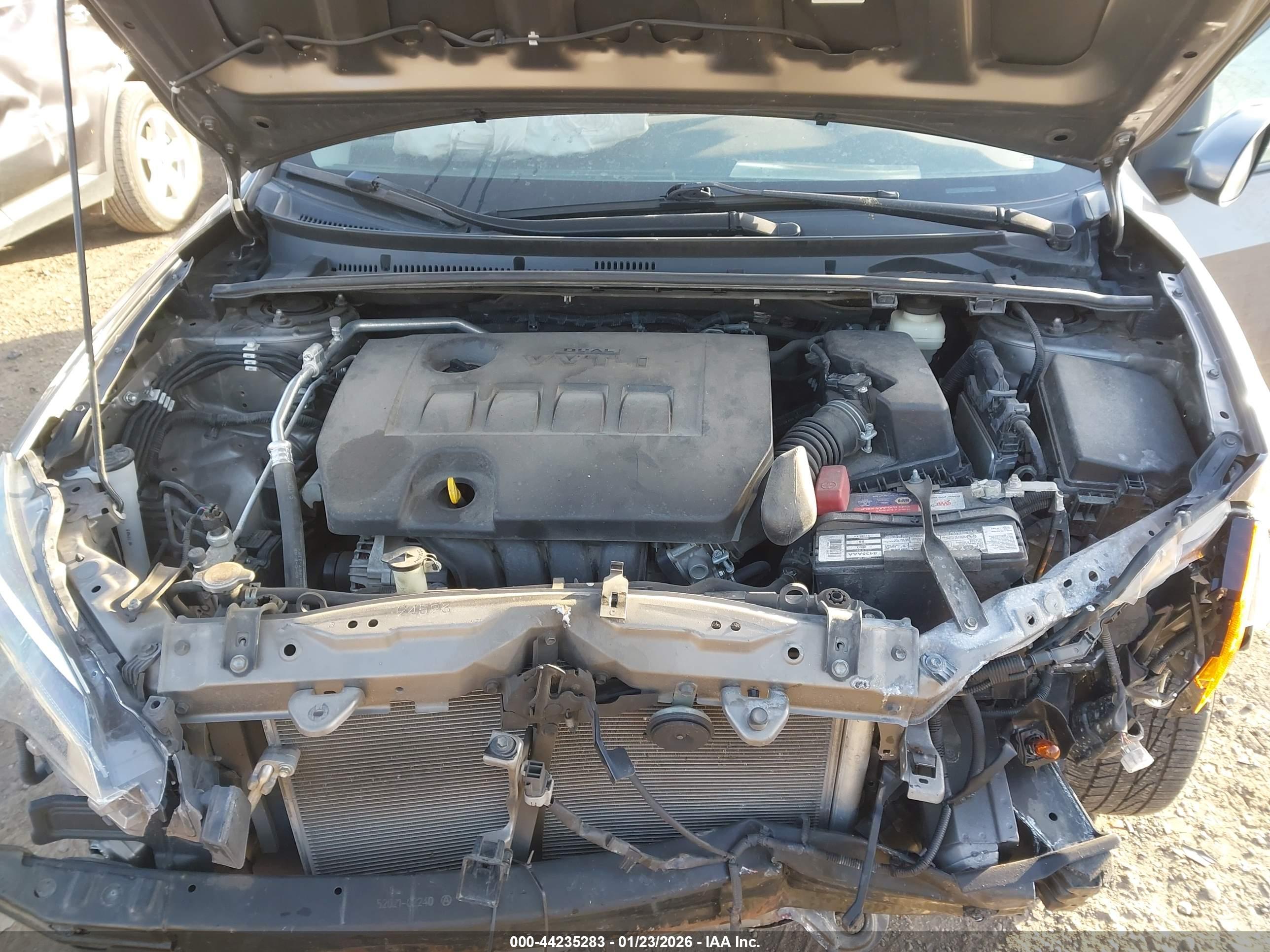 TOYOTA COROLLA image 10