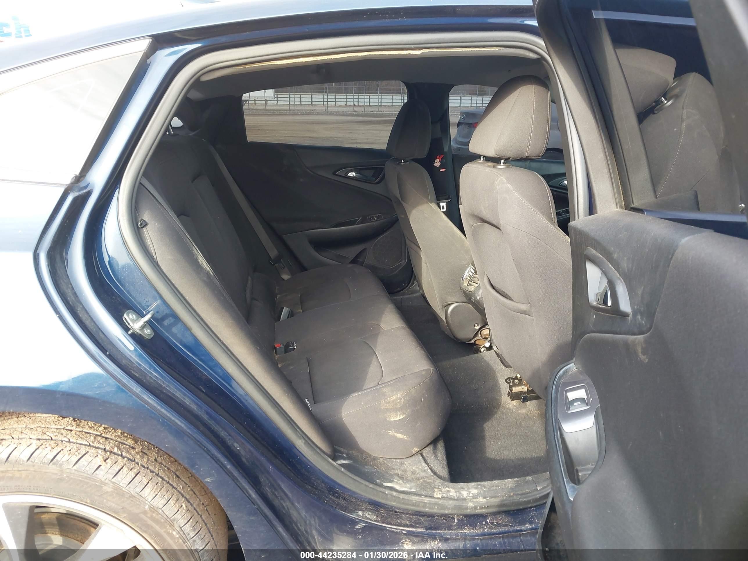 CHEVROLET MALIBU image 8