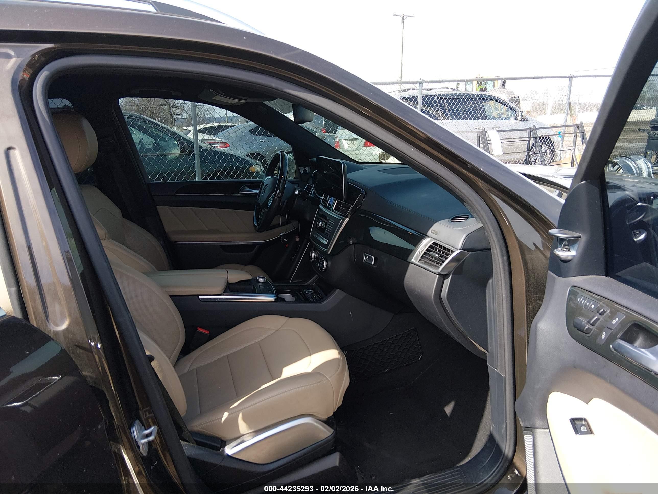 MERCEDES-BENZ GL image 5