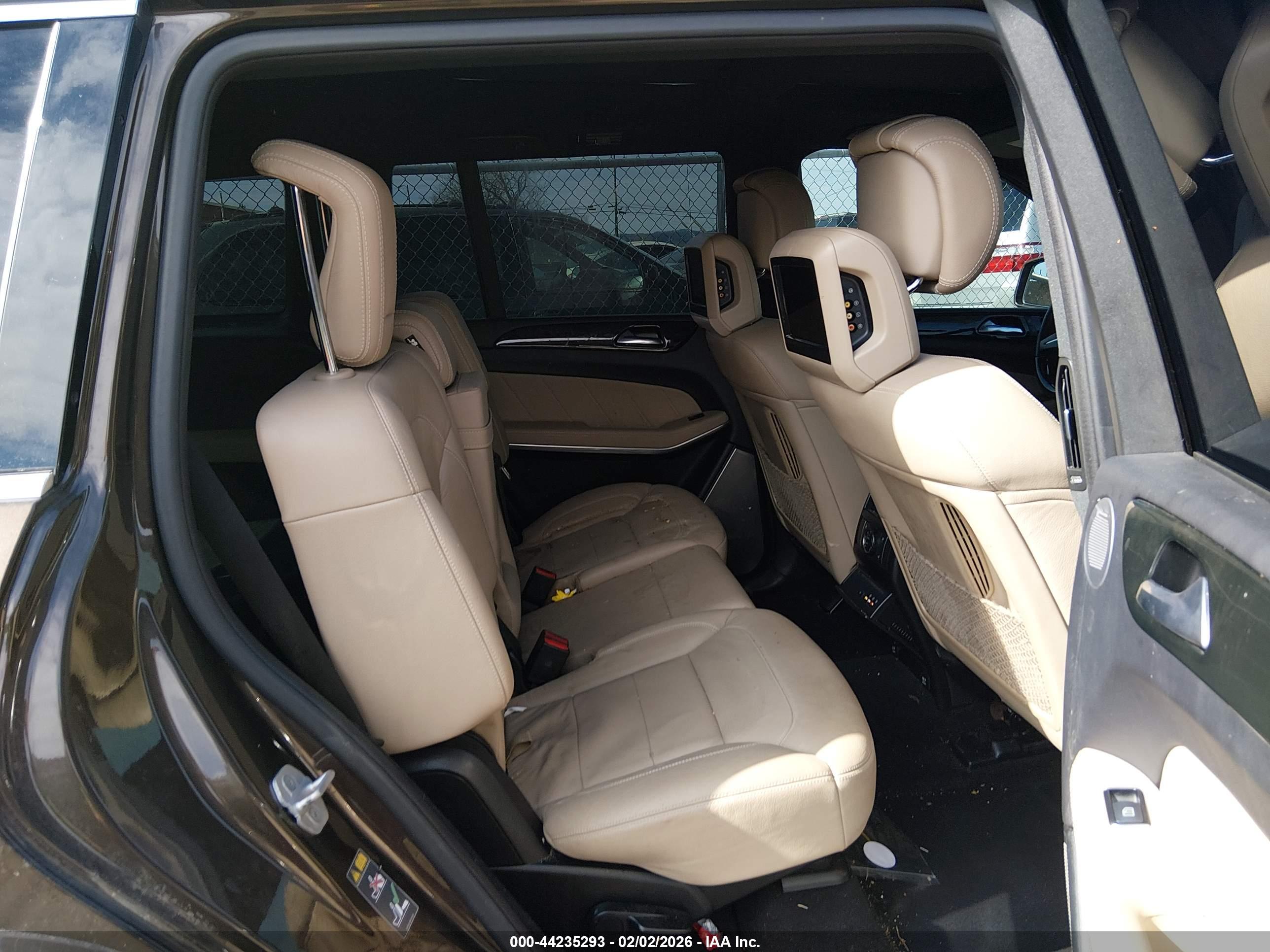 MERCEDES-BENZ GL image 8