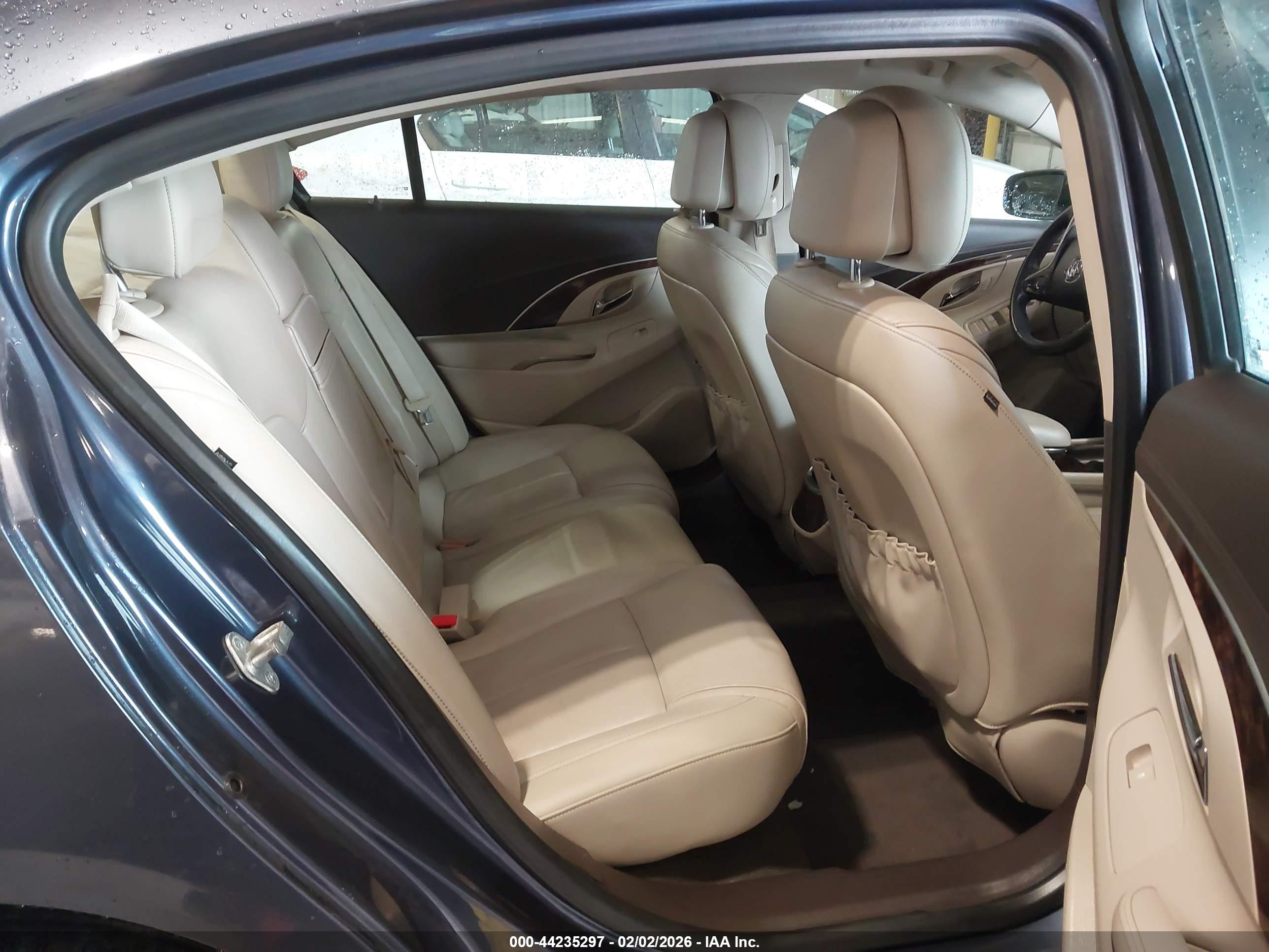 BUICK LACROSSE image 8