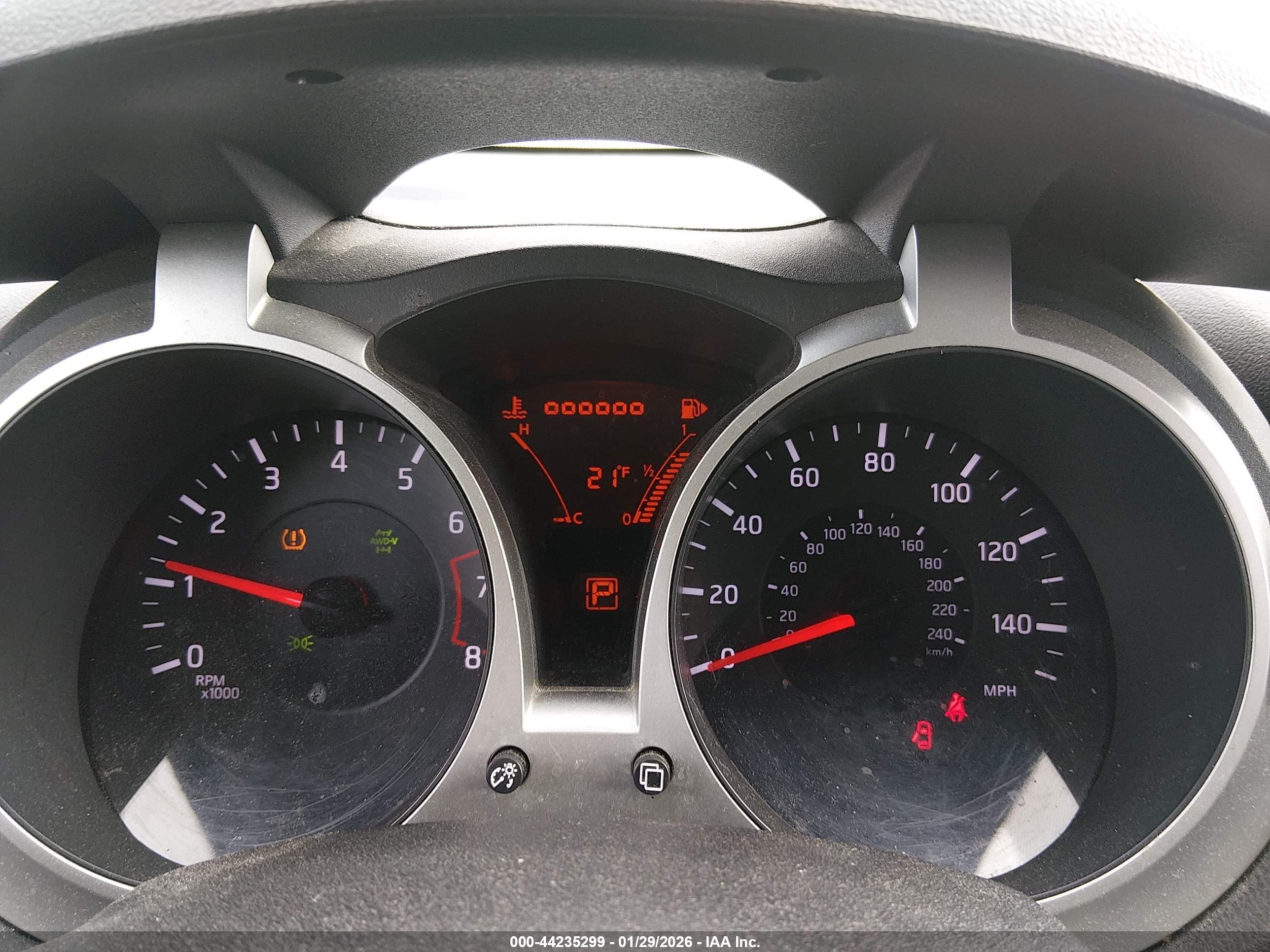 NISSAN JUKE image 7