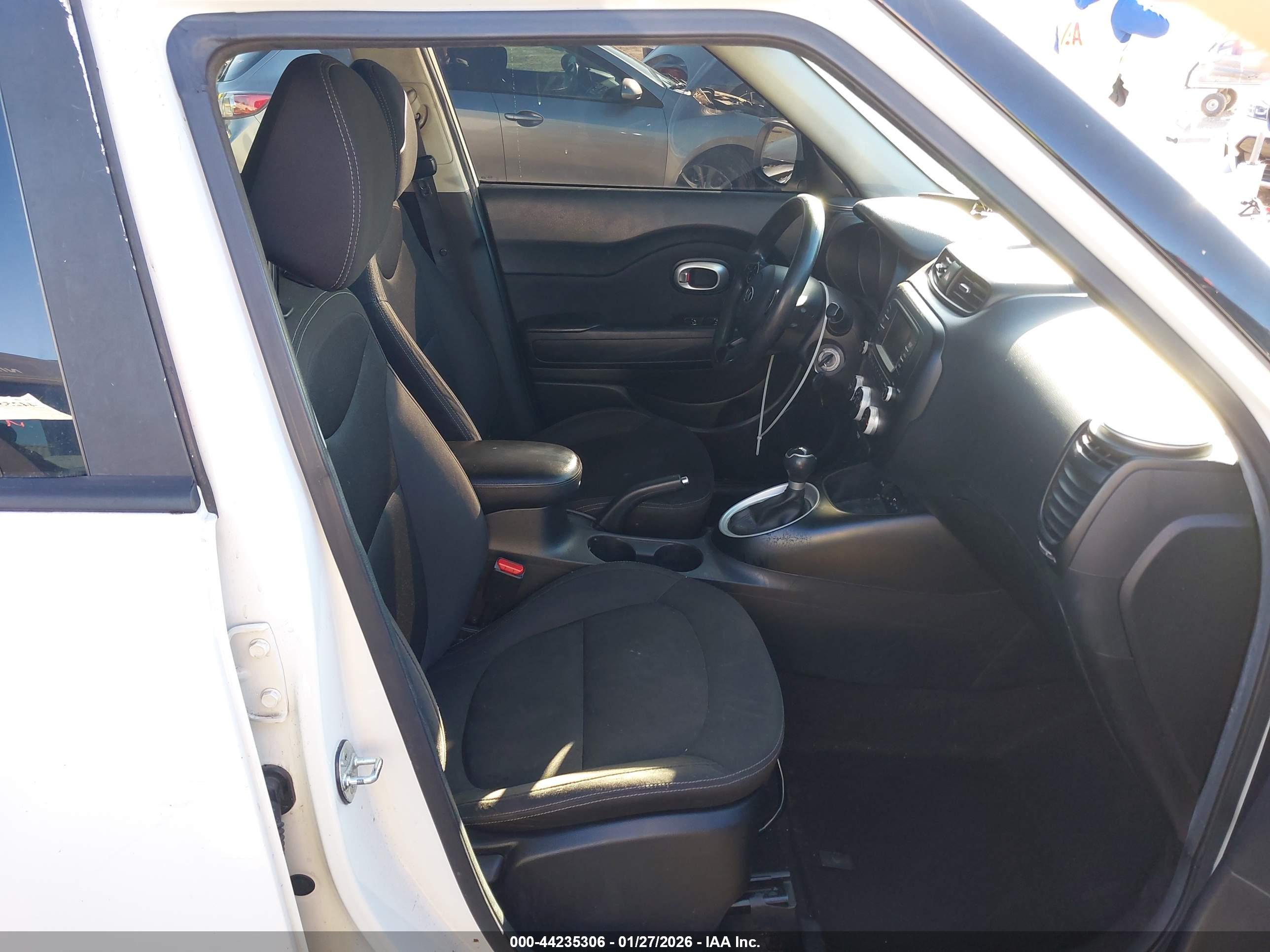 KIA SOUL image 5