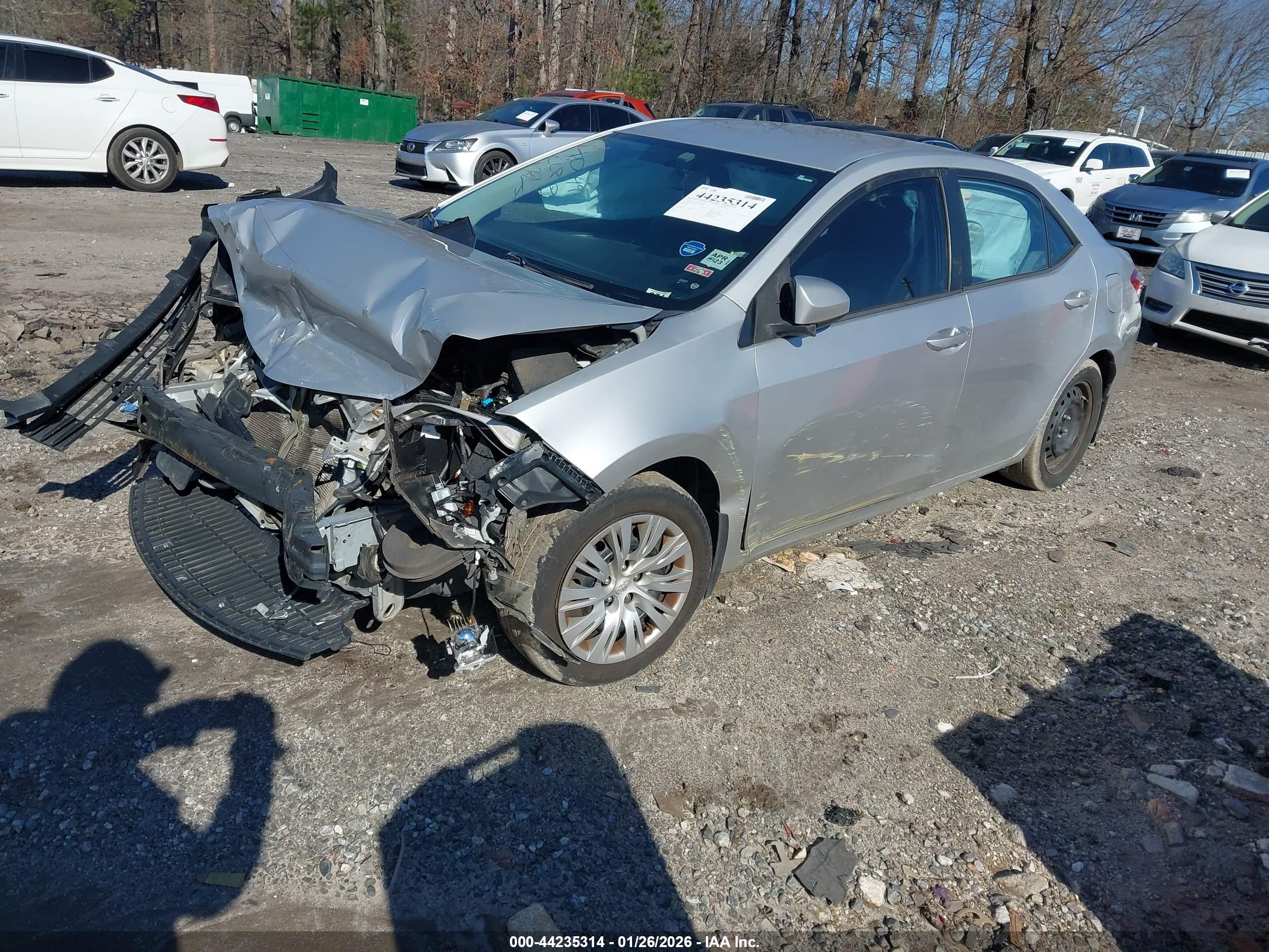 TOYOTA COROLLA image 2