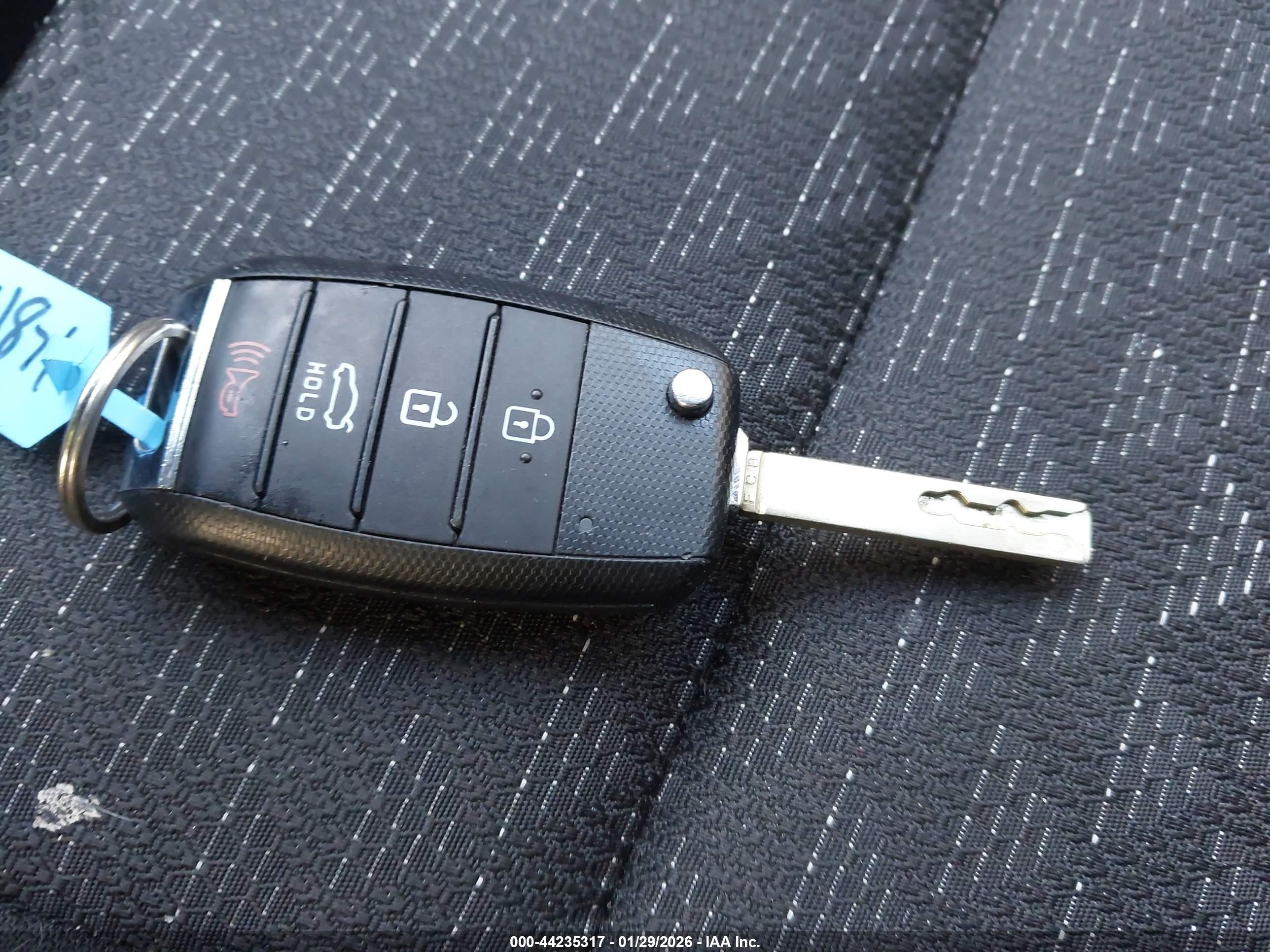 KIA RIO image 11