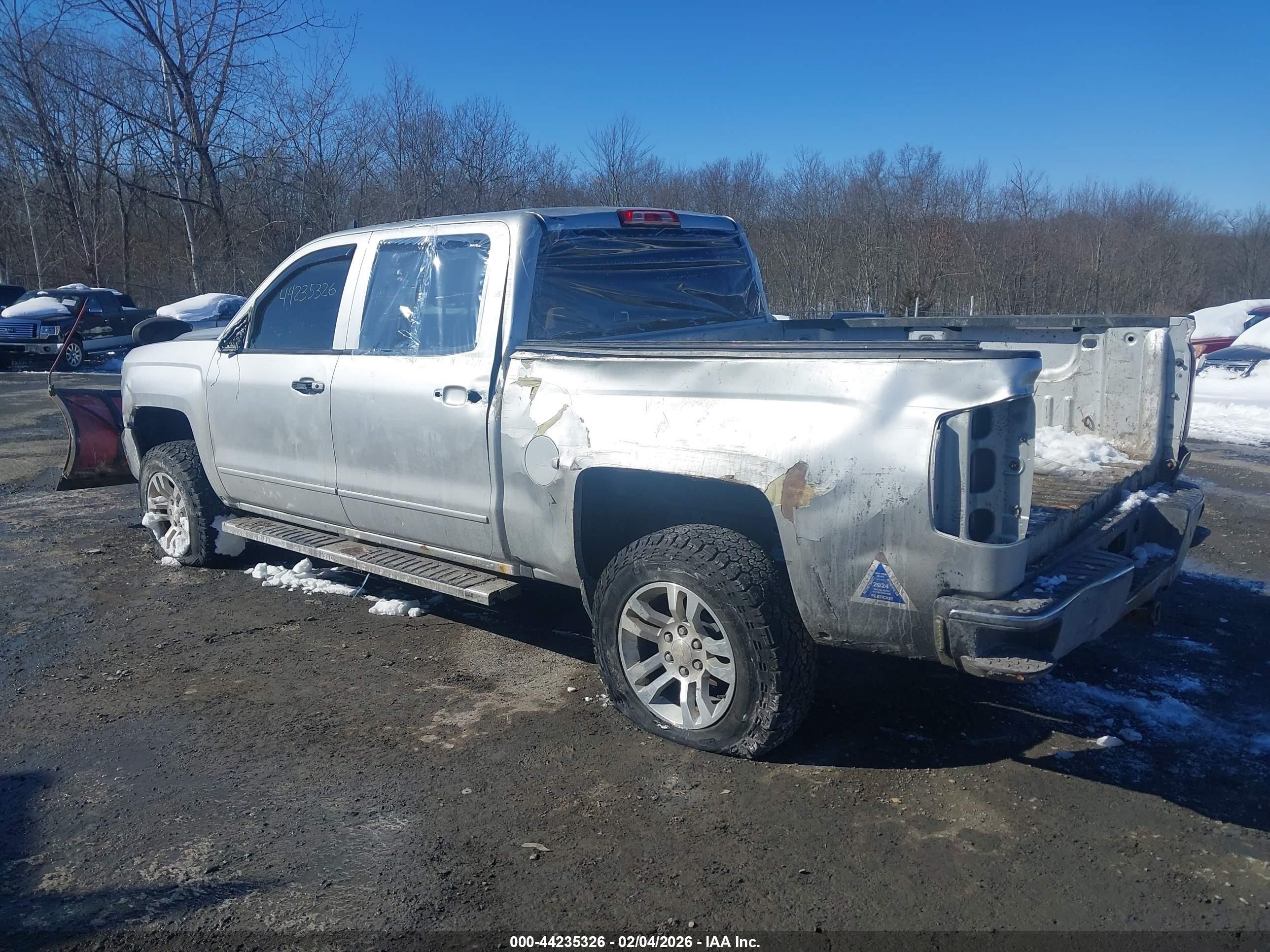 CHEVROLET SILVERADO image 3