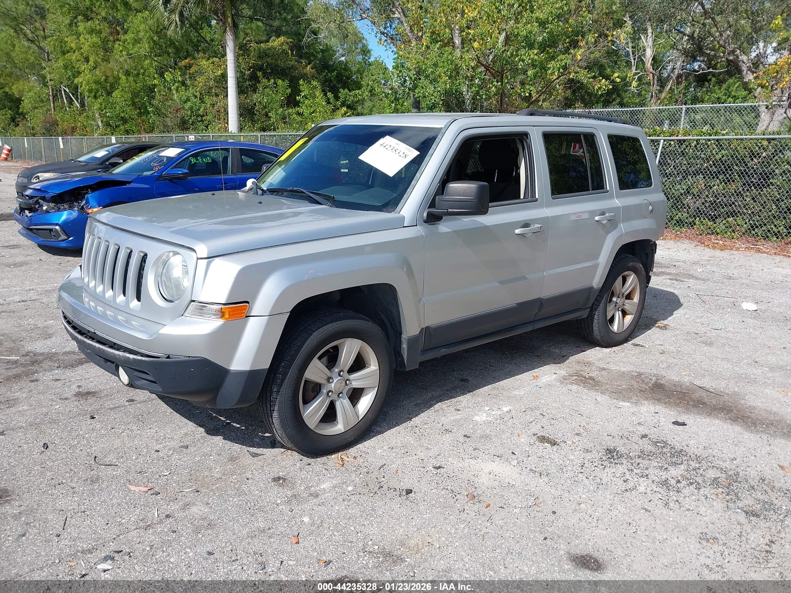 JEEP PATRIOT image 2
