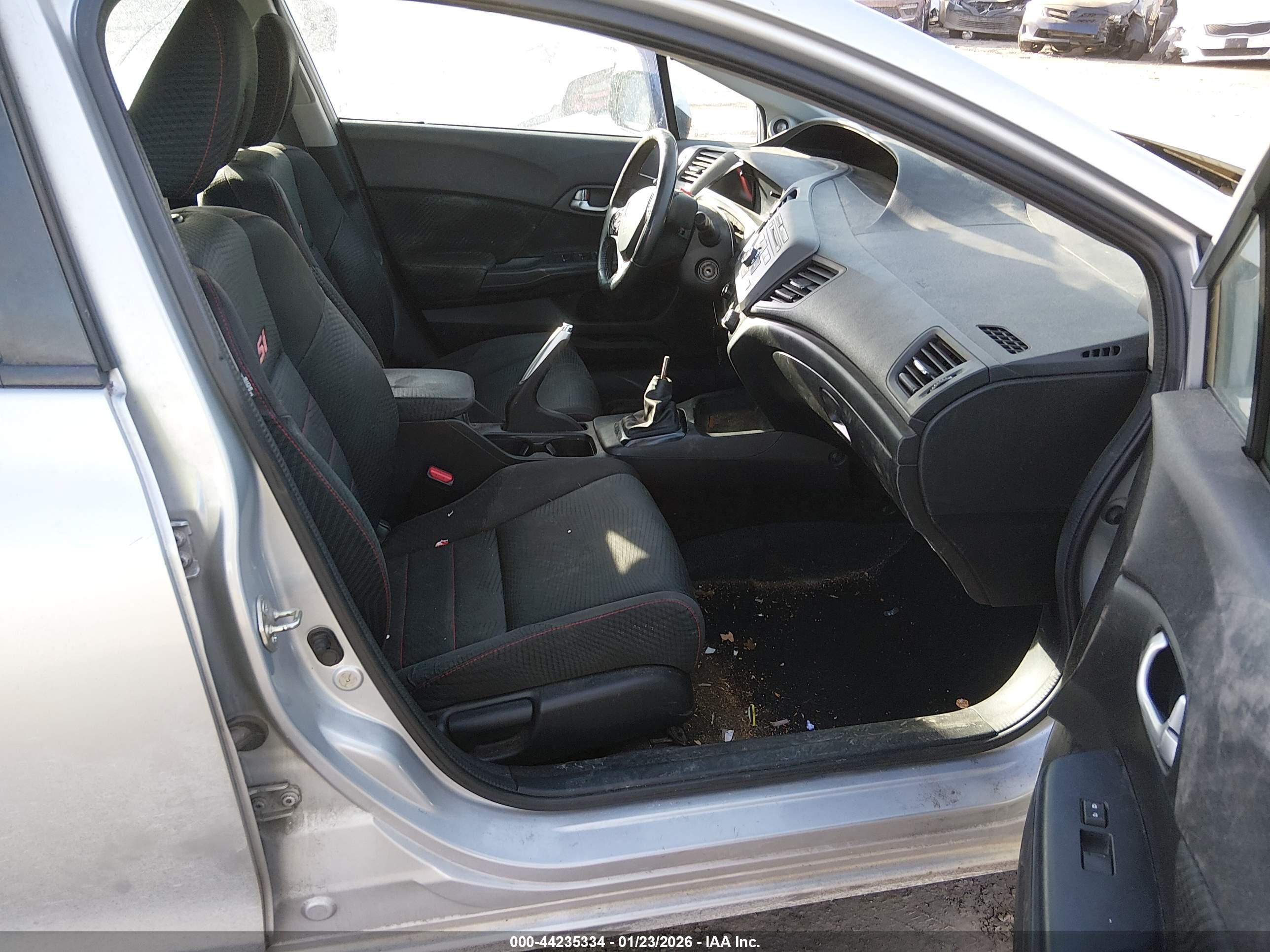 HONDA CIVIC image 5