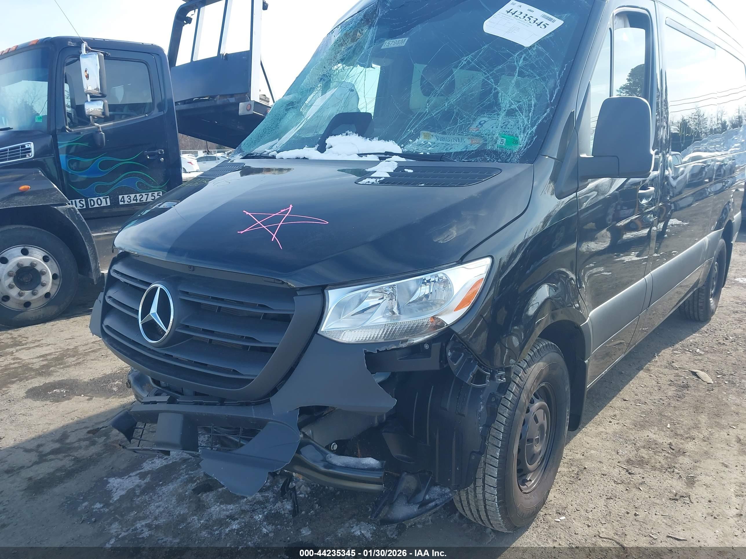 MERCEDES-BENZ SPRINTER image 6