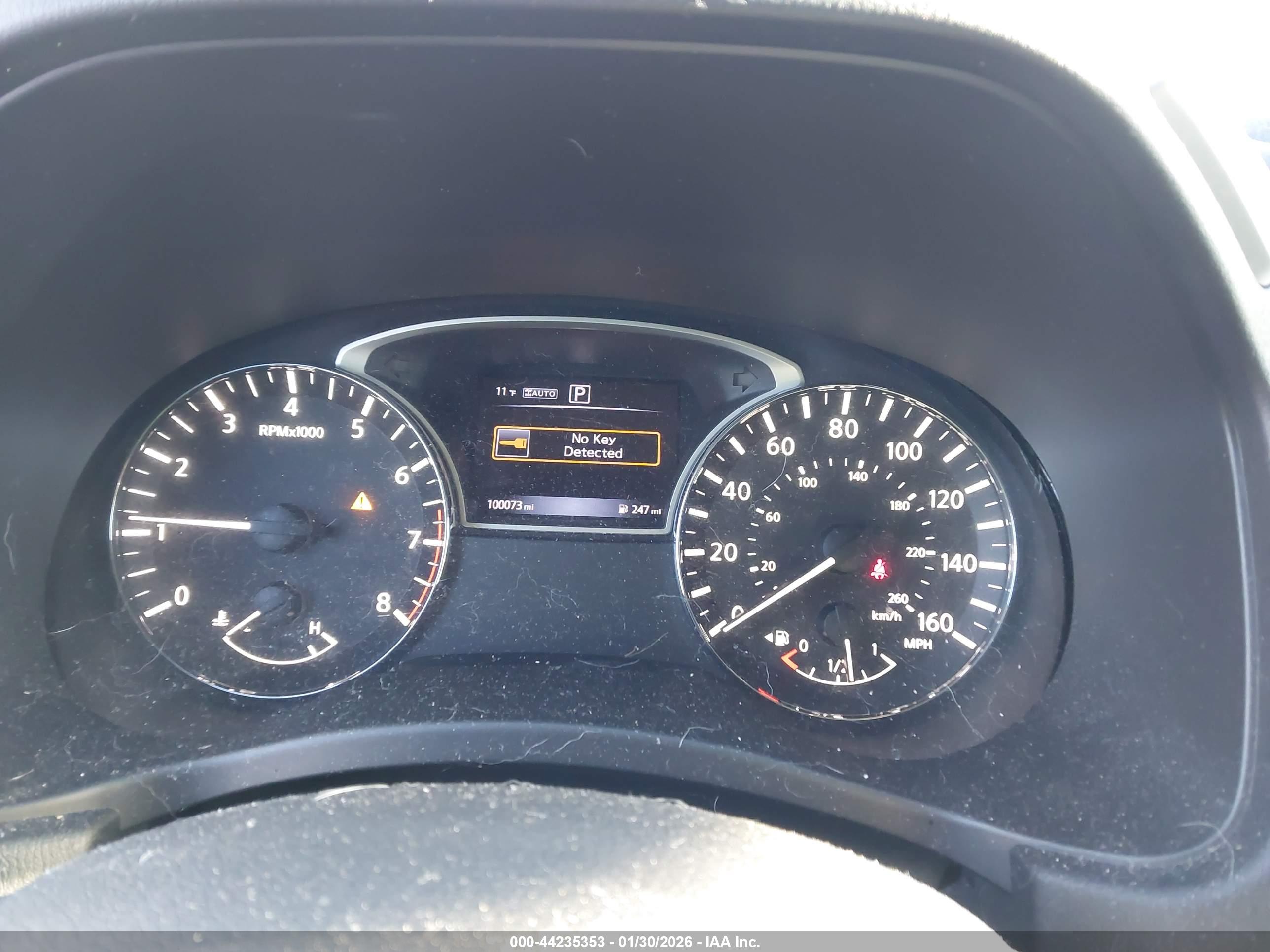 NISSAN PATHFINDER image 7
