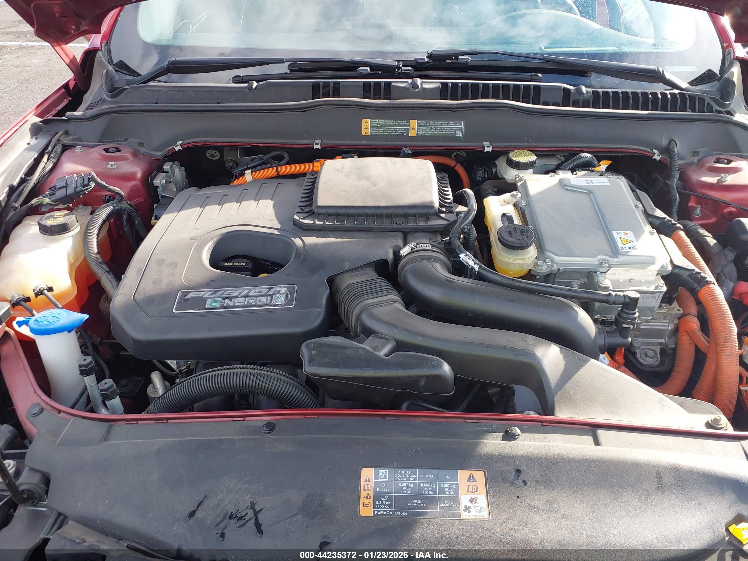 FORD FUSION image 10