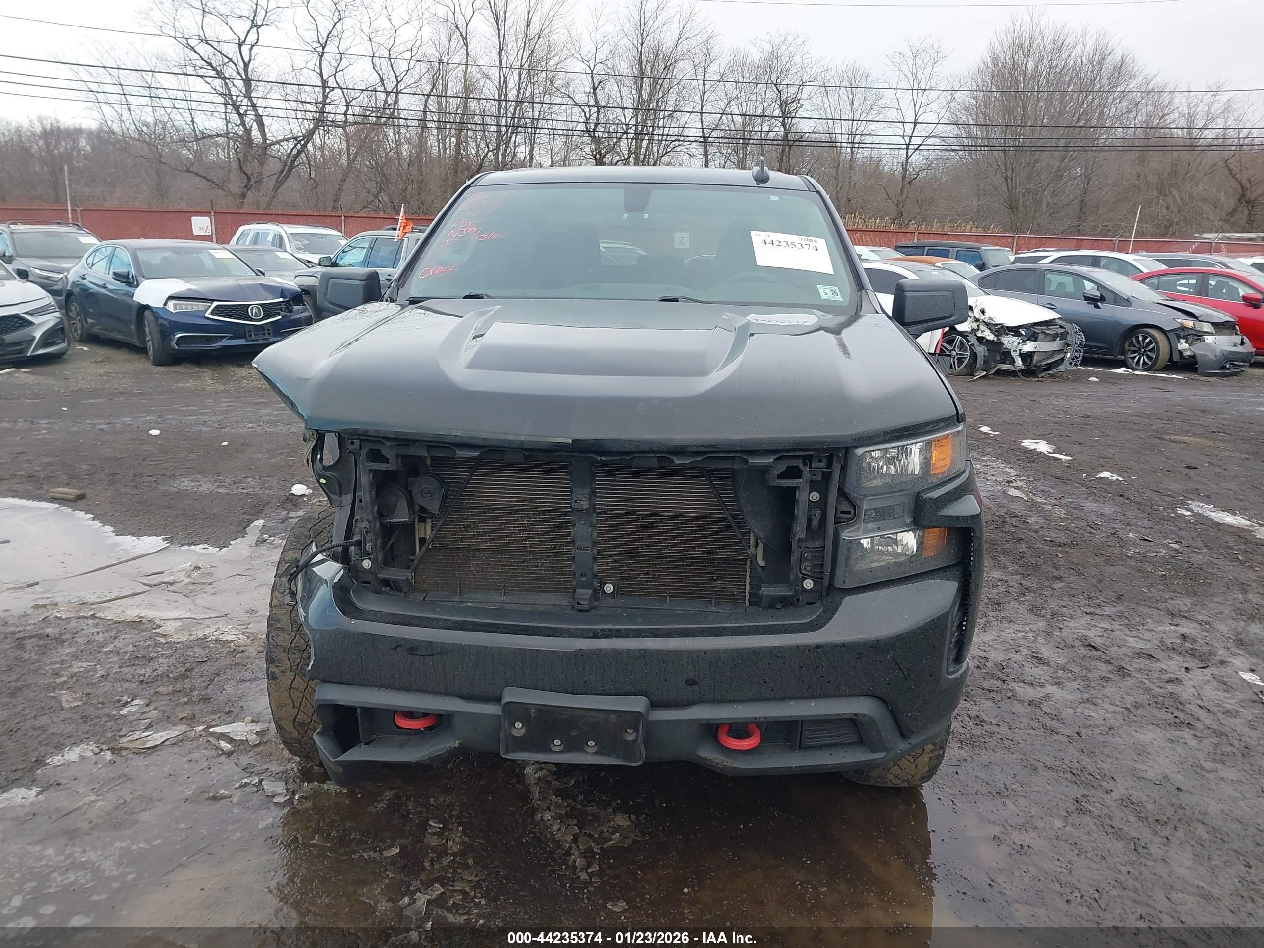 CHEVROLET SILVERADO image 6