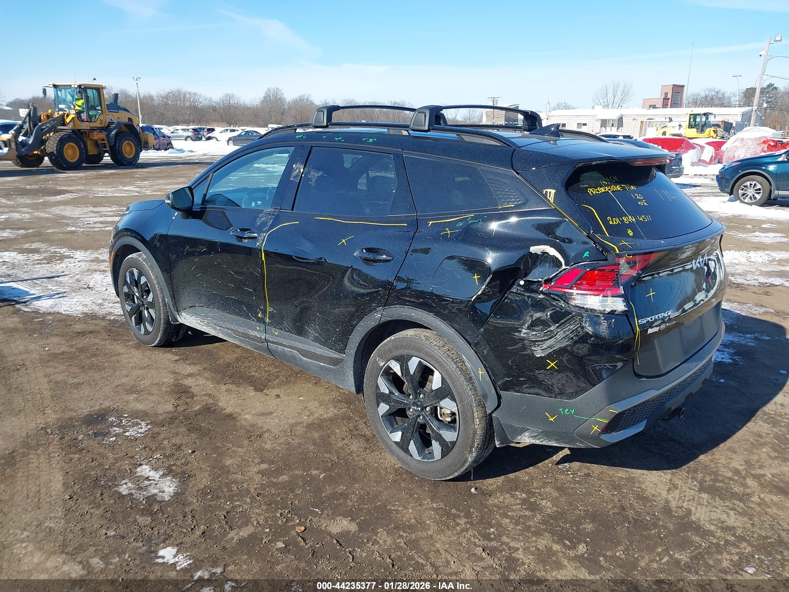 KIA SPORTAGE image 6