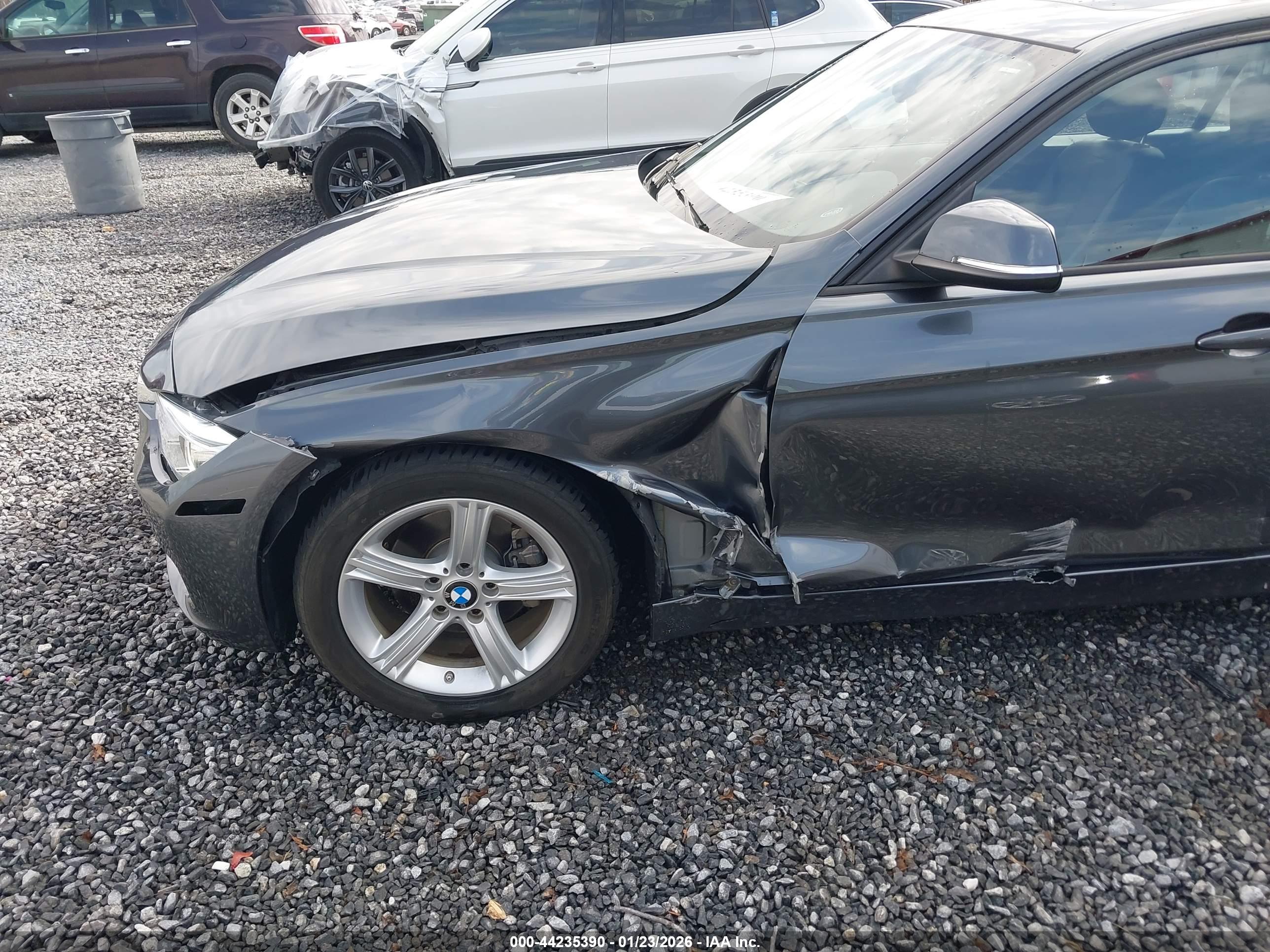 BMW 328I image 6