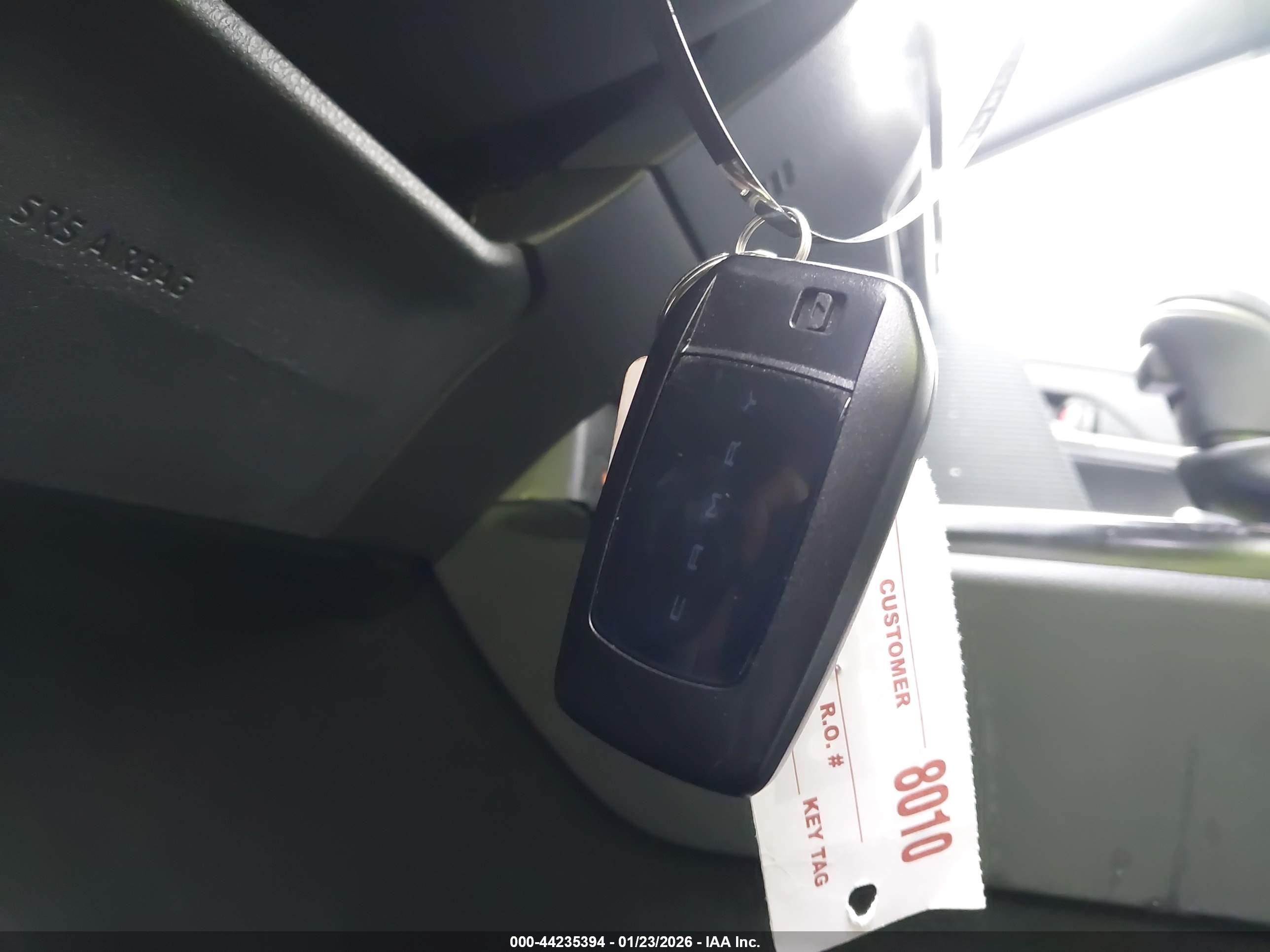 TOYOTA CAMRY image 11