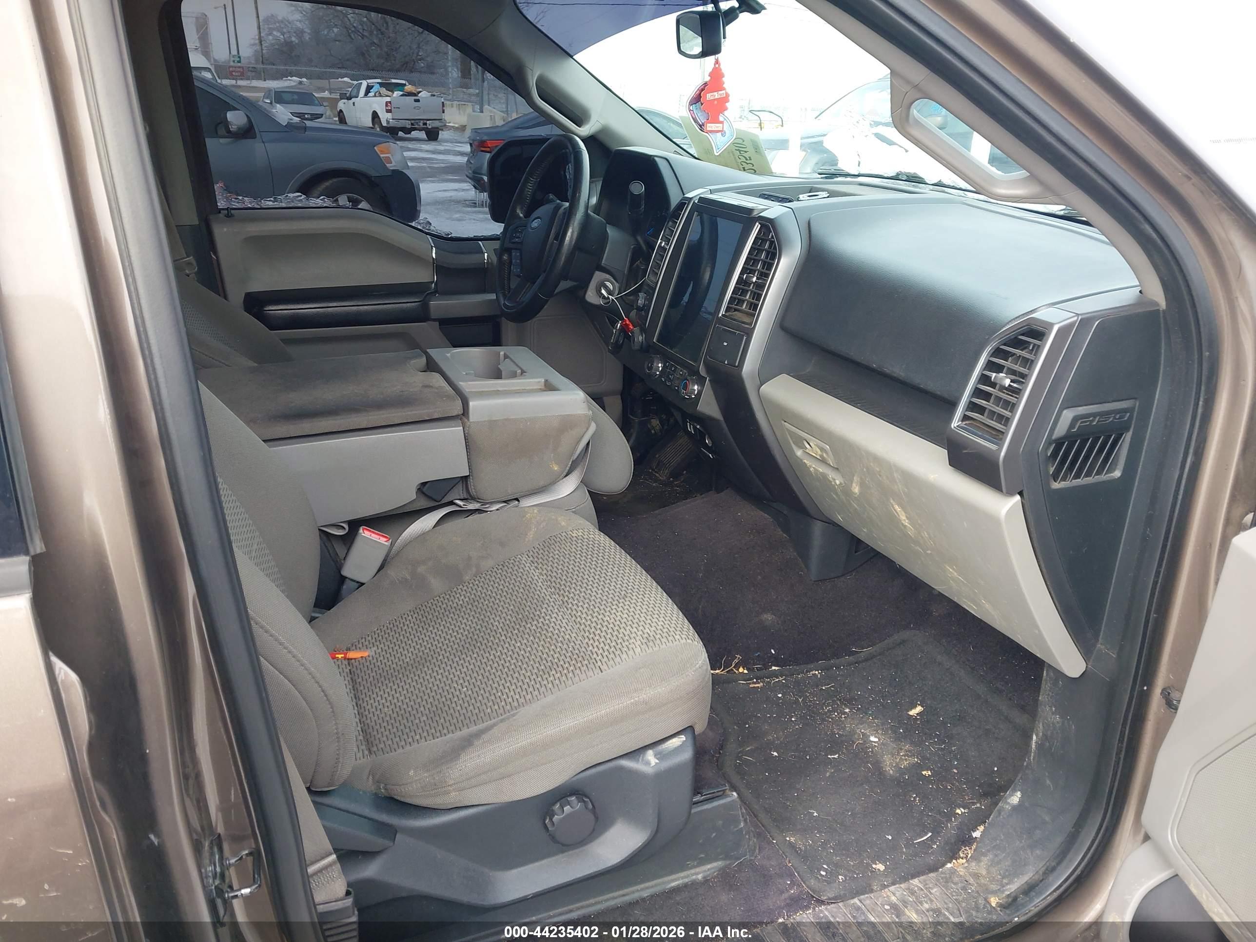 FORD F-150 image 5
