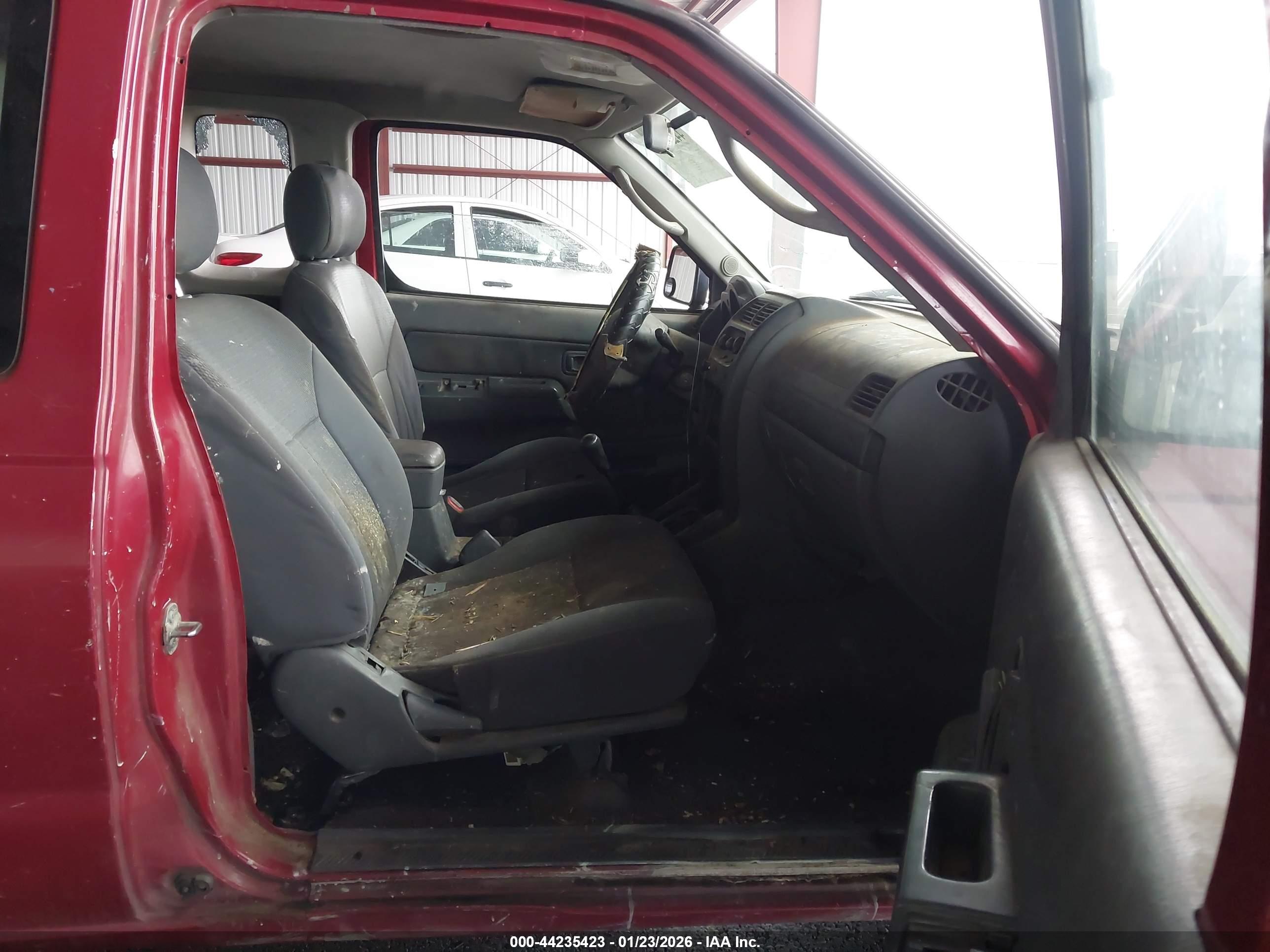 NISSAN FRONTIER image 5
