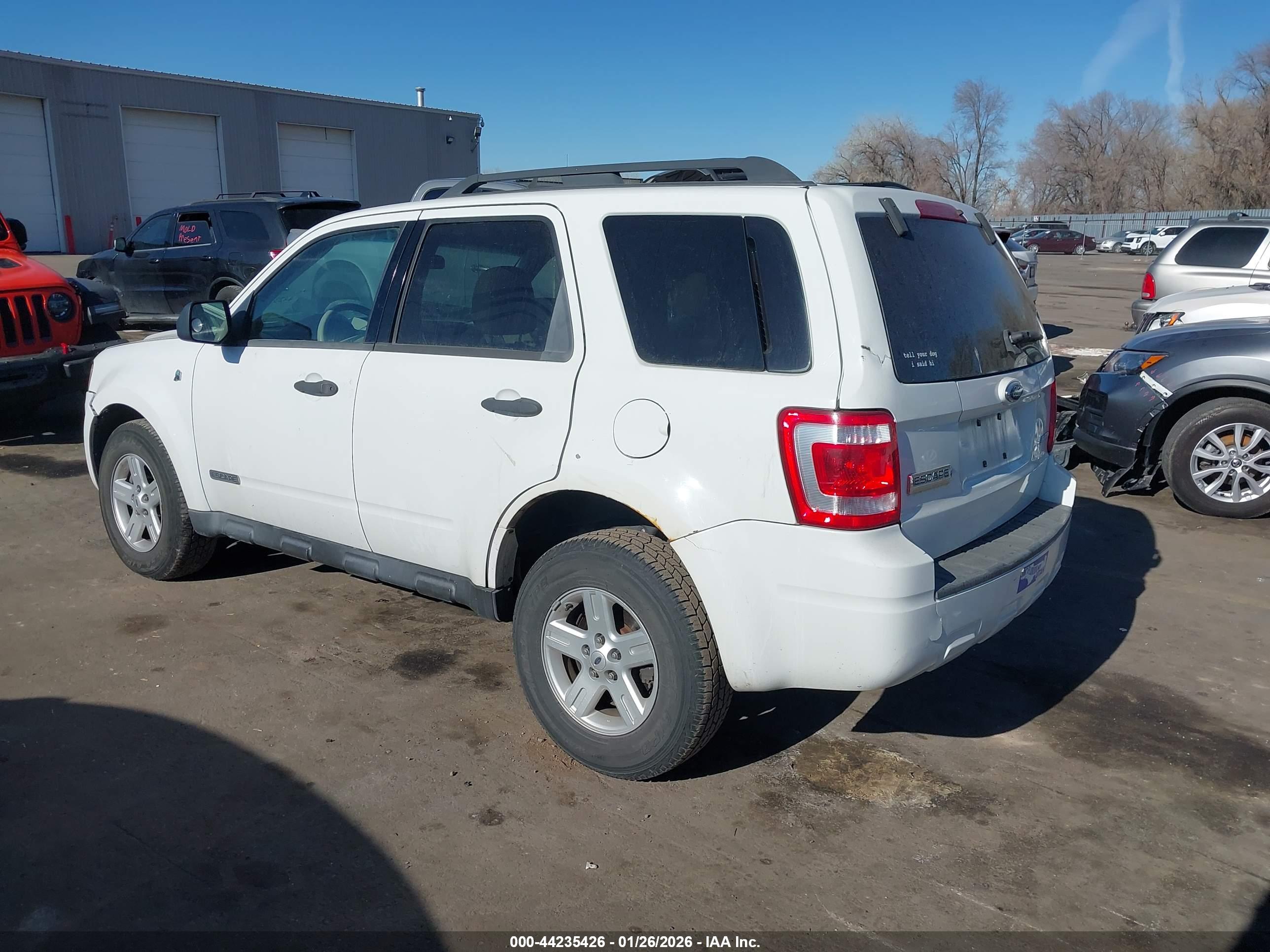 FORD ESCAPE image 3
