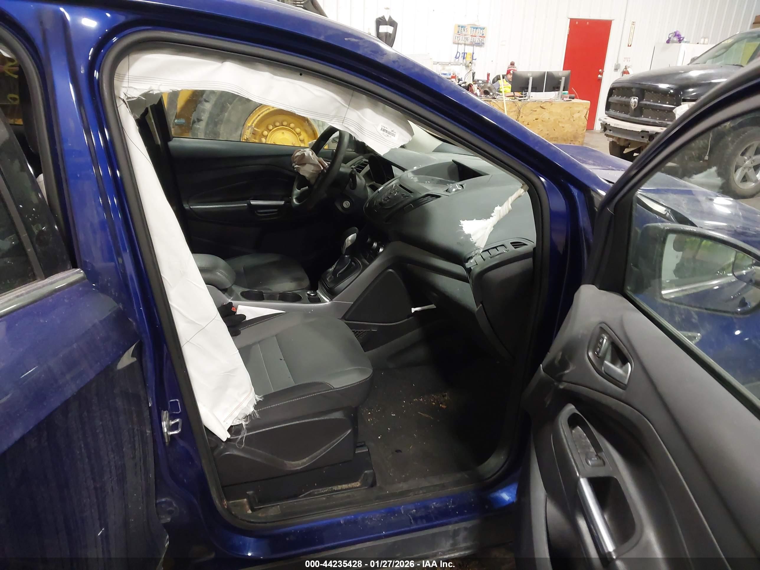 FORD ESCAPE image 5