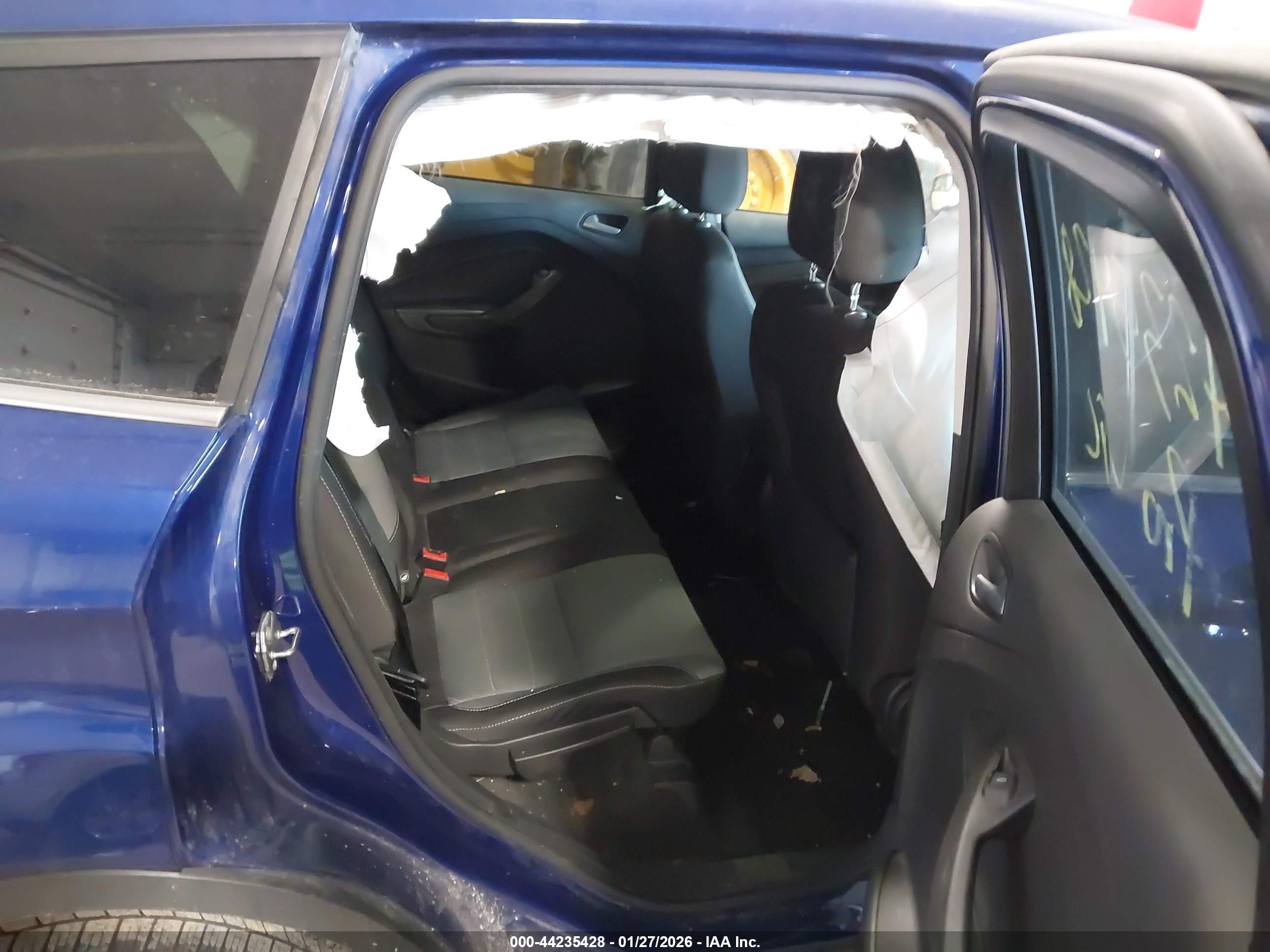 FORD ESCAPE image 8