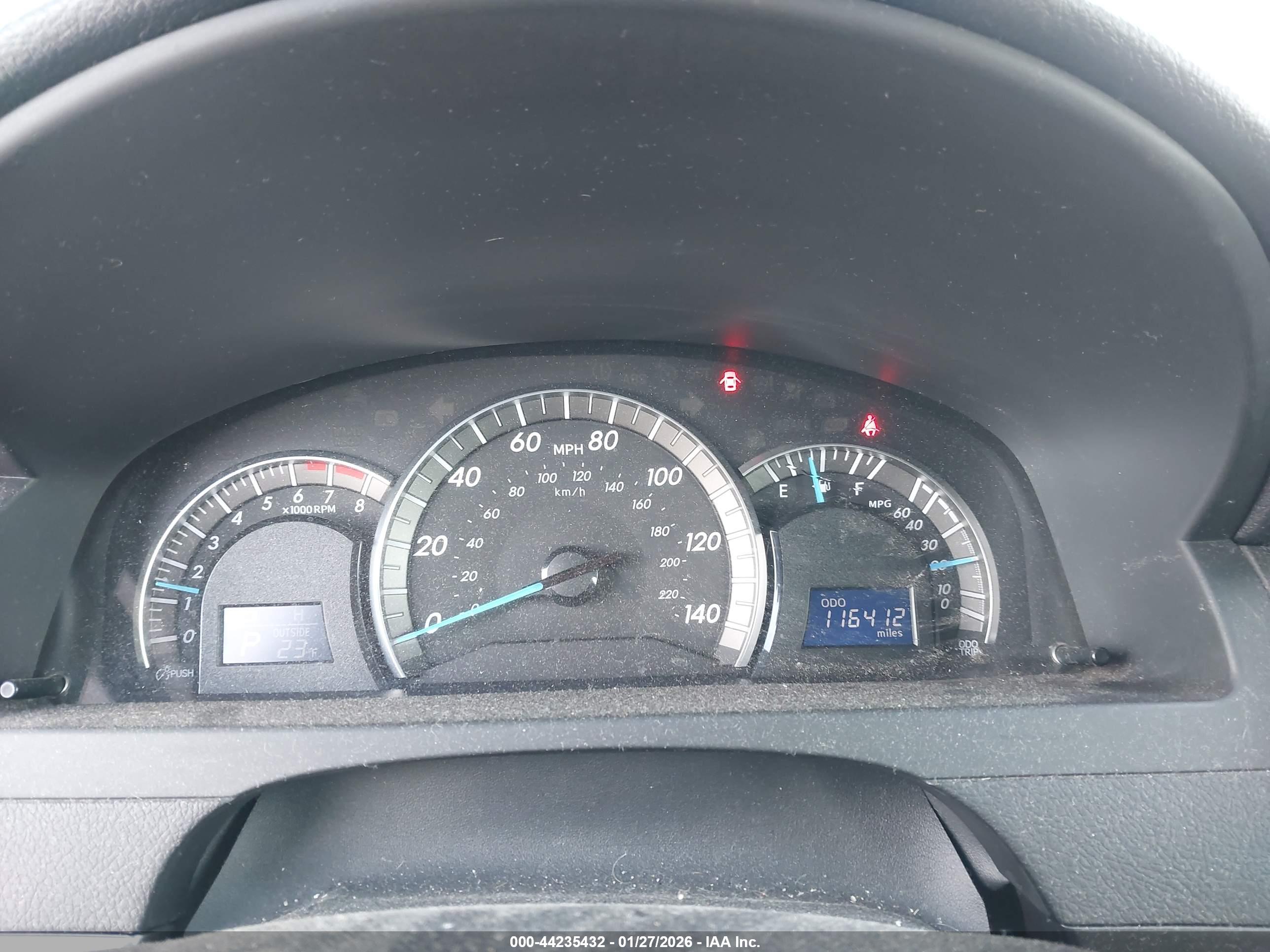 TOYOTA CAMRY image 7