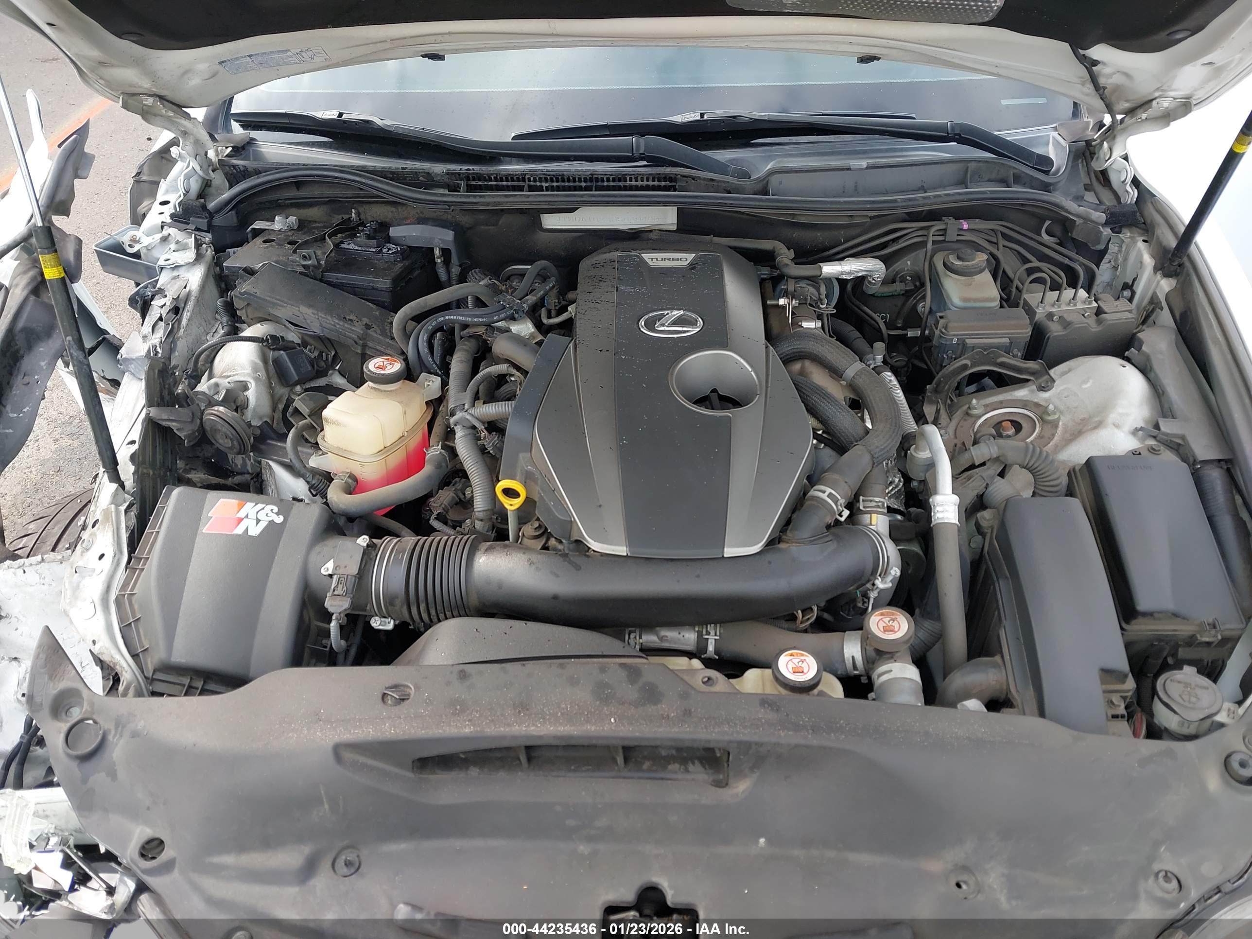 LEXUS IS image 10