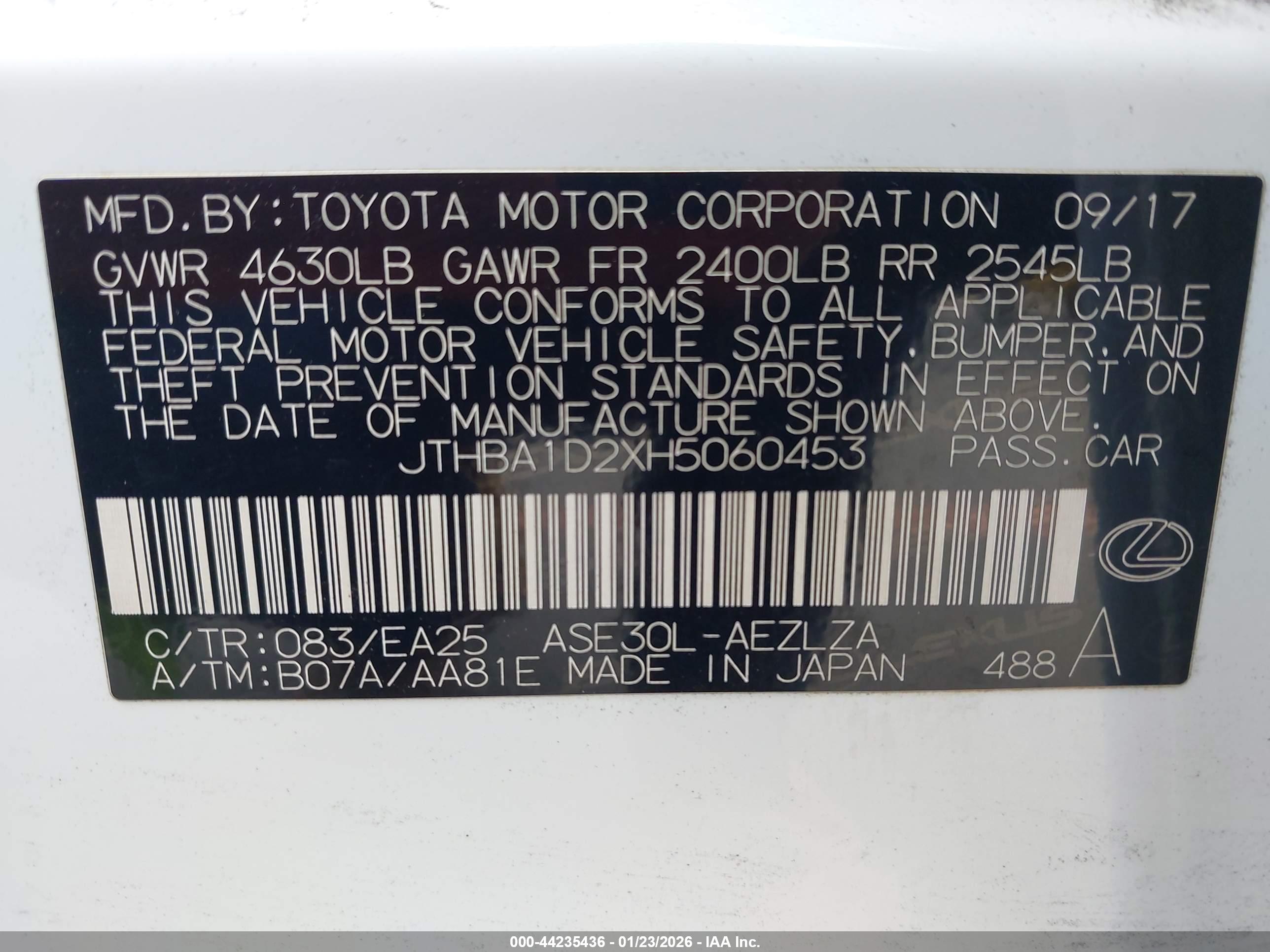 LEXUS IS image 9