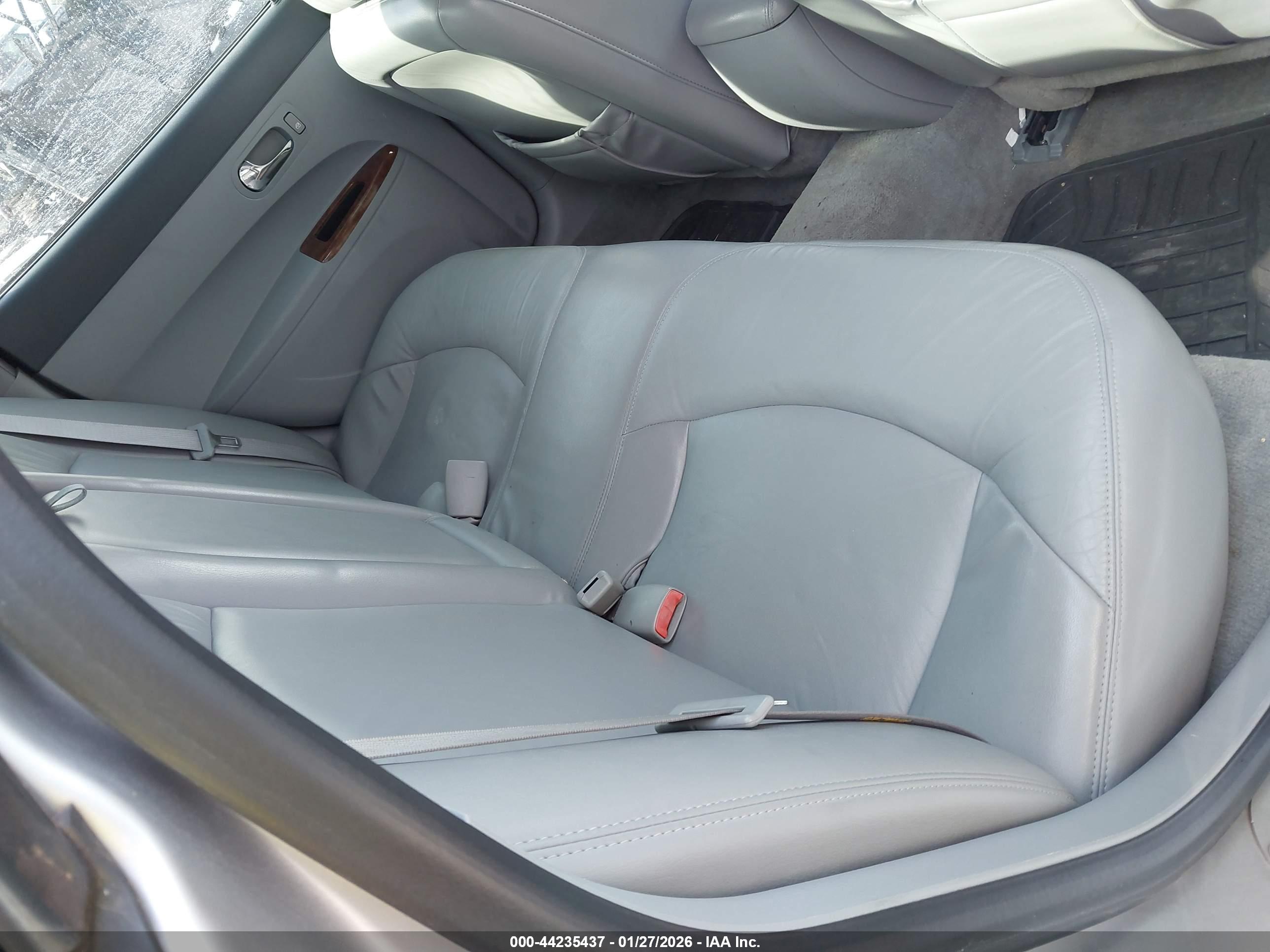BUICK LACROSSE image 8