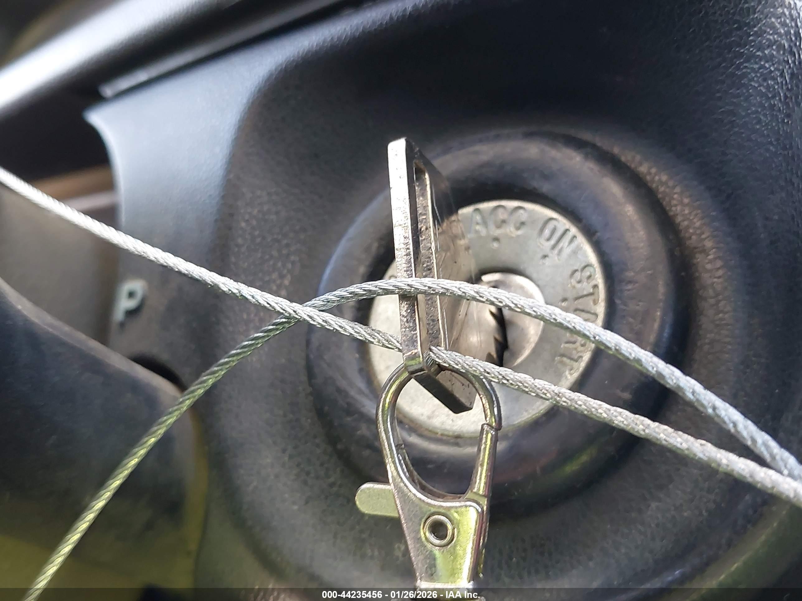 TOYOTA PICKUP image 11