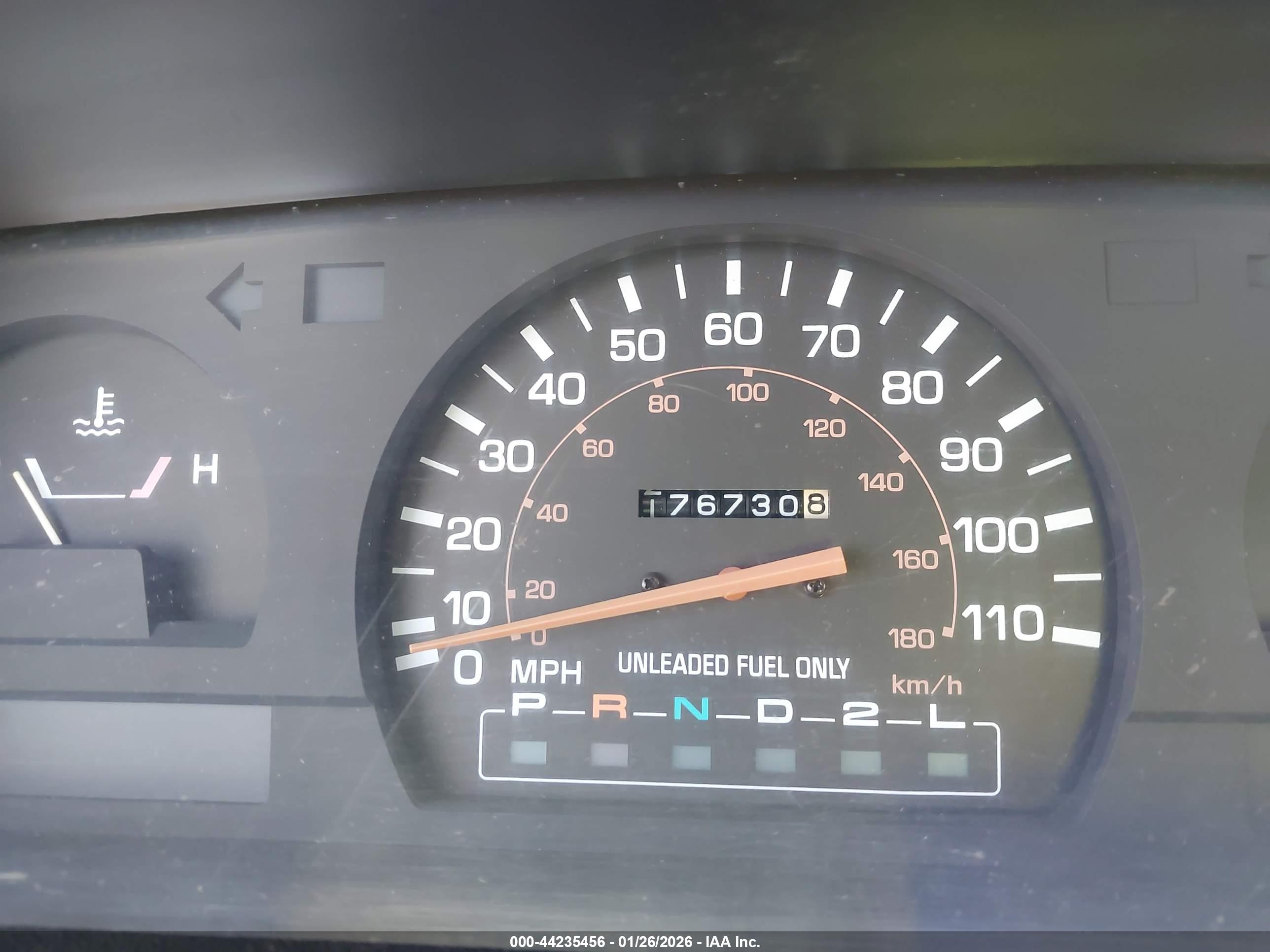 TOYOTA PICKUP image 7