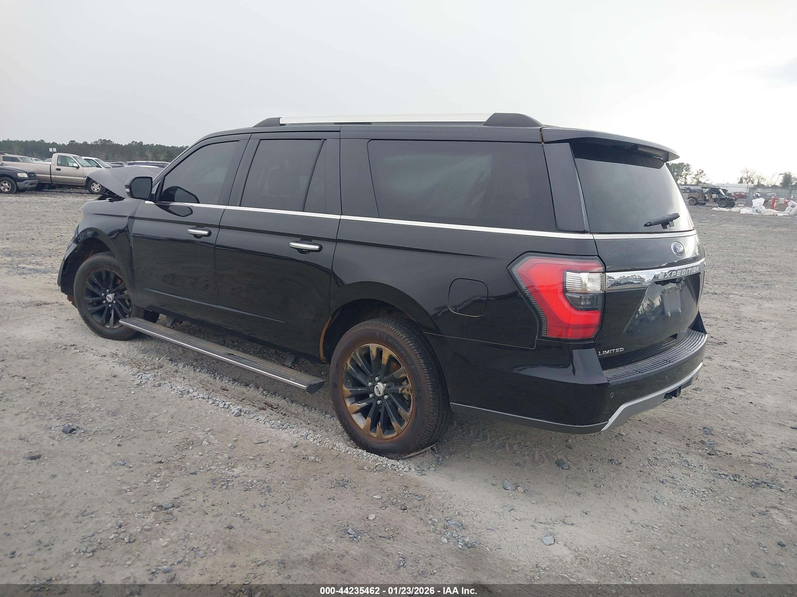 FORD EXPEDITION image 3