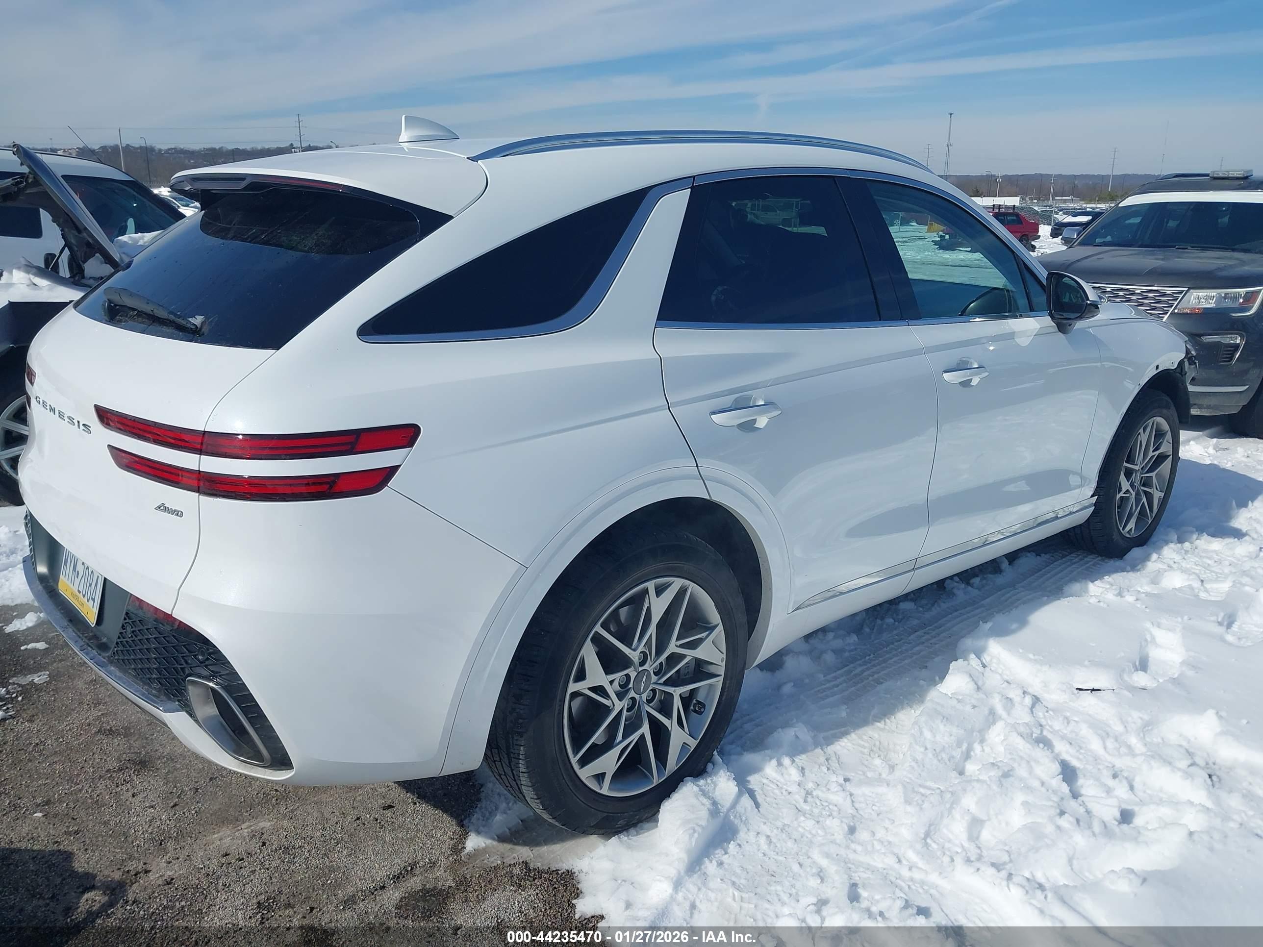 GENESIS GV70 image 4