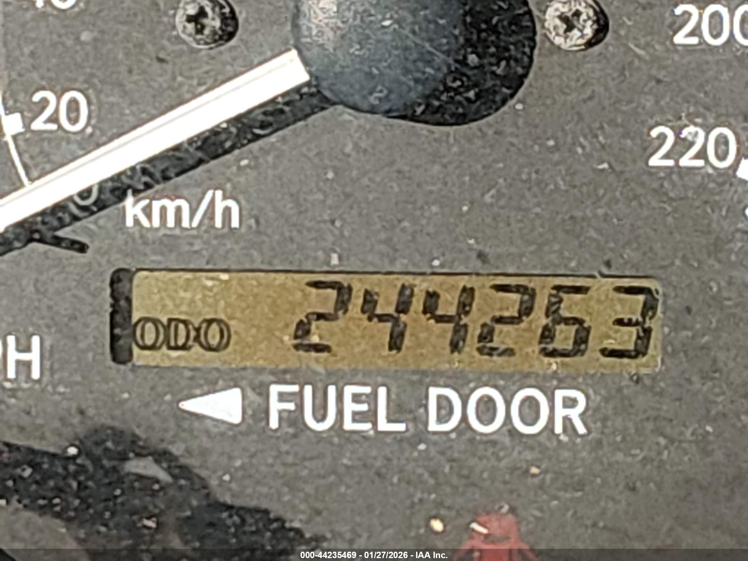 TOYOTA CAMRY image 7